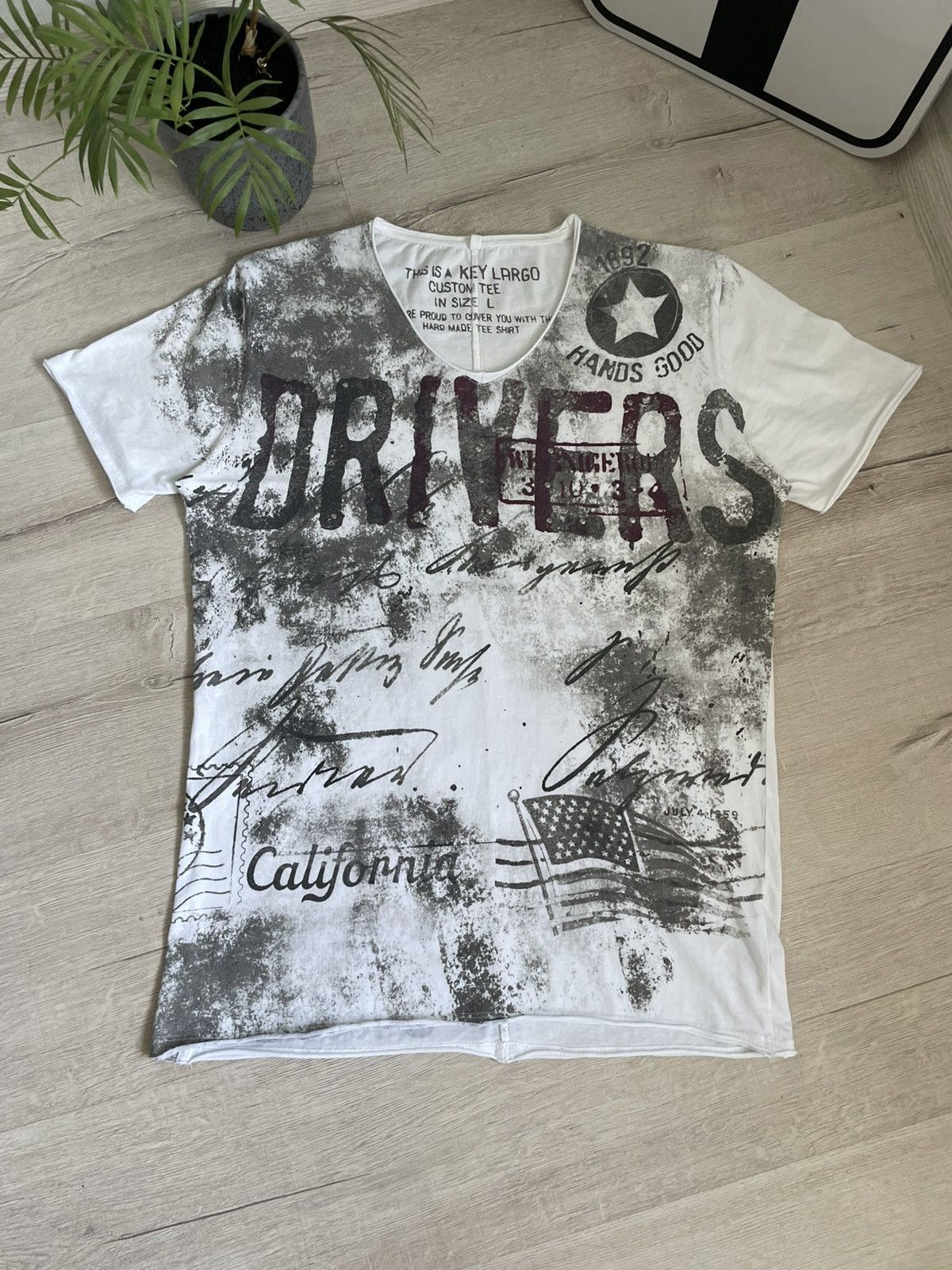 If Six Was Nine Y2k Amazing Key Largo Drivers Tee Like Ed Hardy Streetwear Size US L / EU 52-54 / 3 - 4 Thumbnail