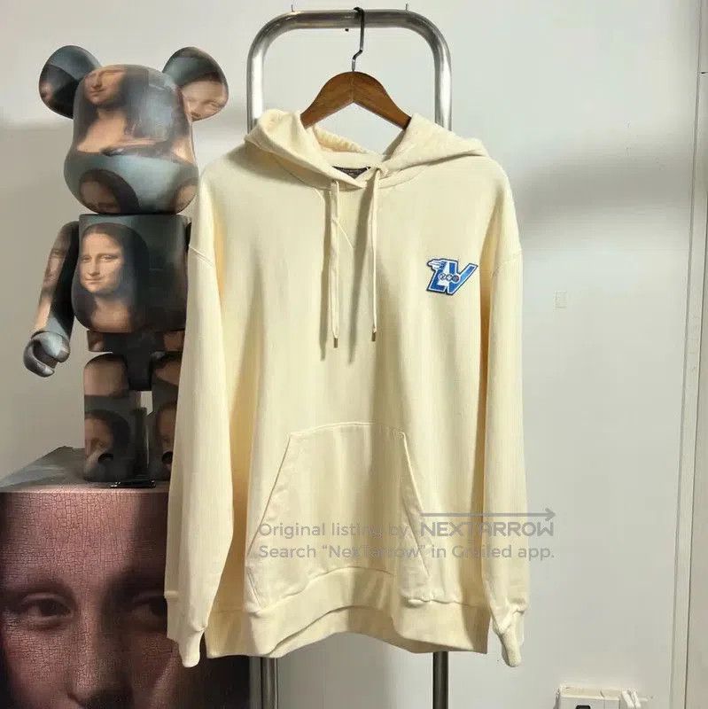 Other Louis Vuitton Men's Cotton Hoodie in Off. Size US XL / EU 56 / 4 - 1 Thumbnail
