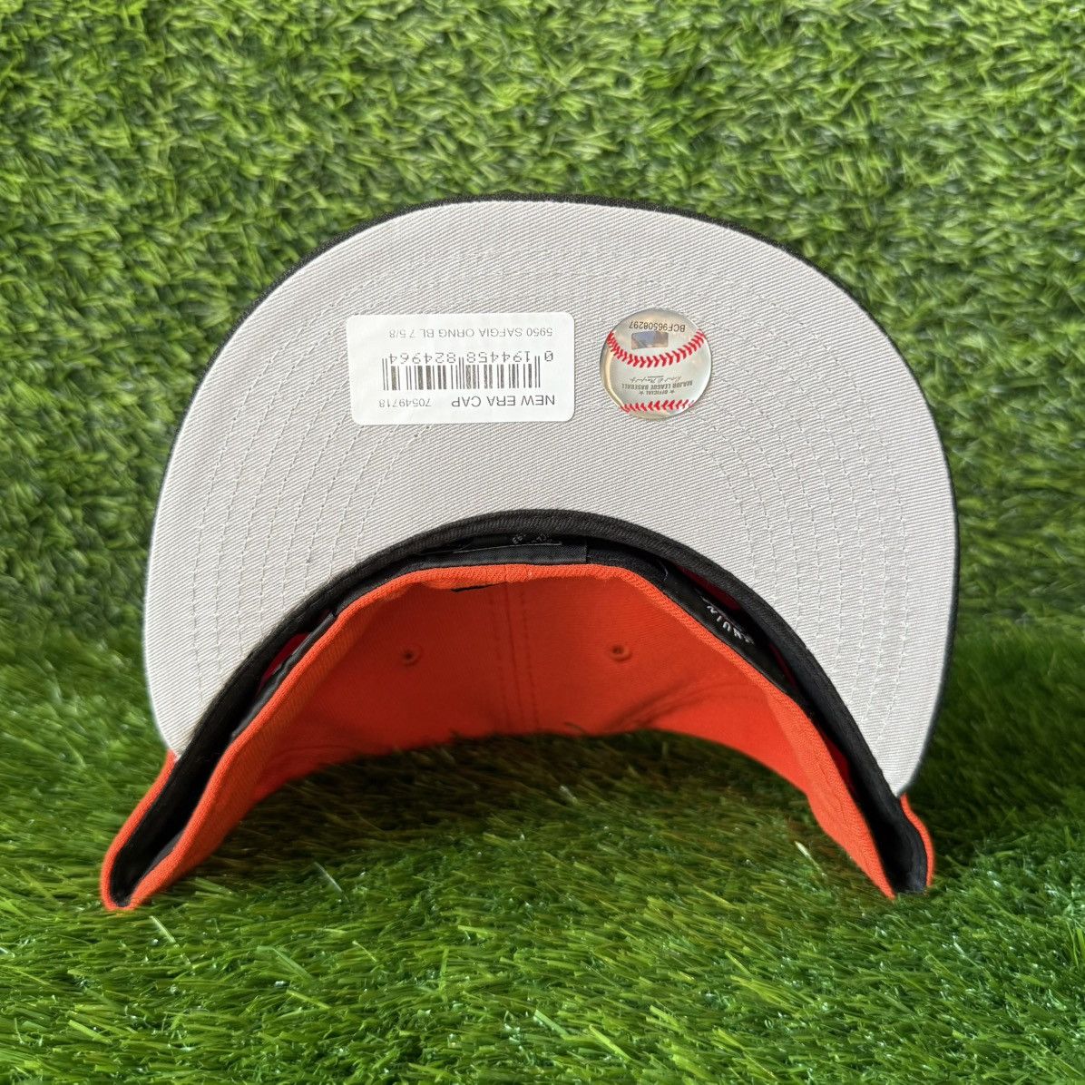 New Era SF Giants 2010 World Series Fitted Hat Size ONE SIZE - 6 Thumbnail
