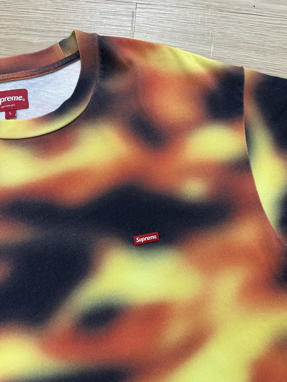 Supreme Rare And Beautiful Supreme SS23 Small Box Logo Flame Tee Size US L / EU 52-54 / 3 - 5 Thumbnail