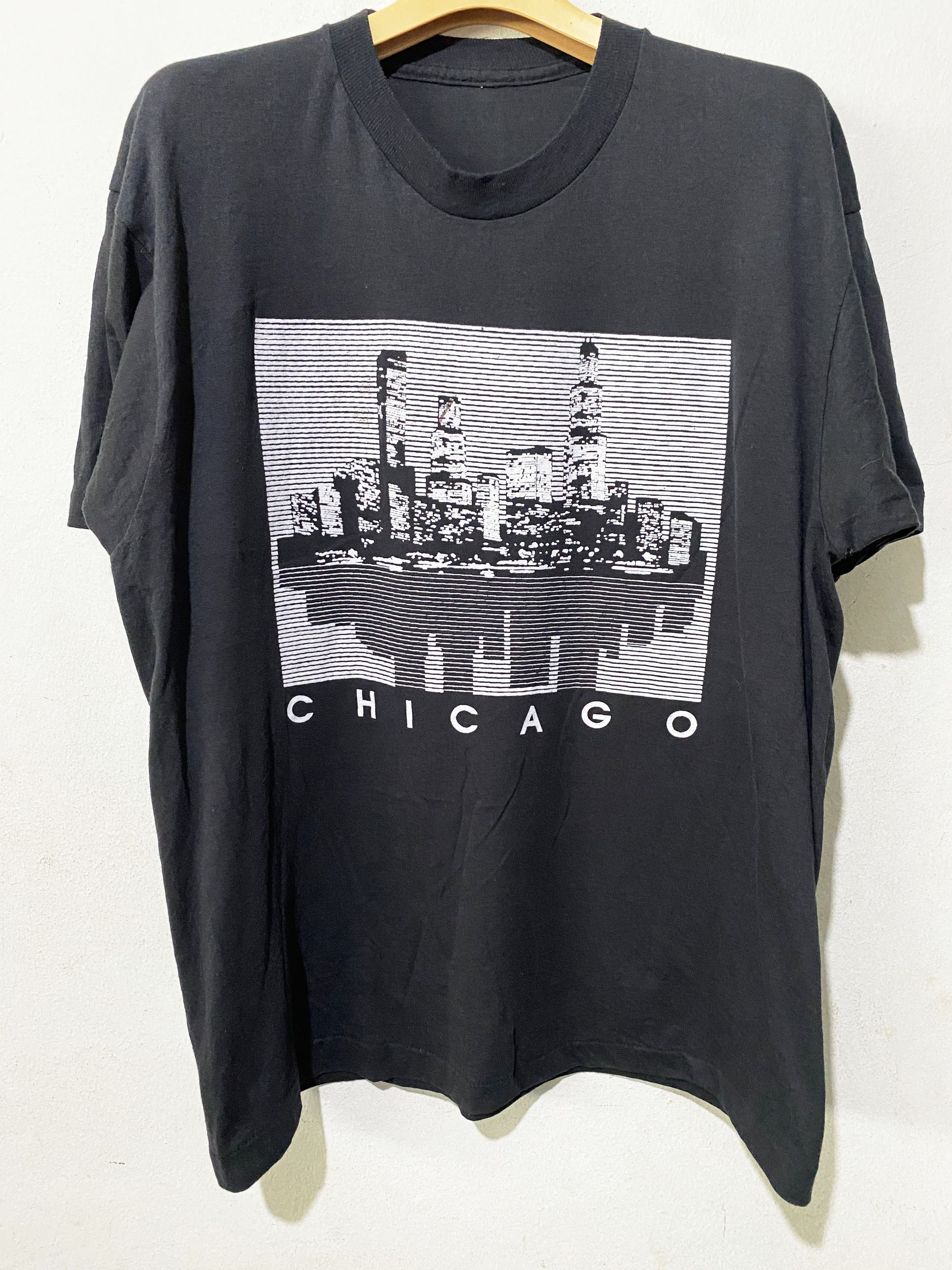 Vintage Vintage 90s Chicago Shirt Size US L / EU 52-54 / 3 - 1 Thumbnail