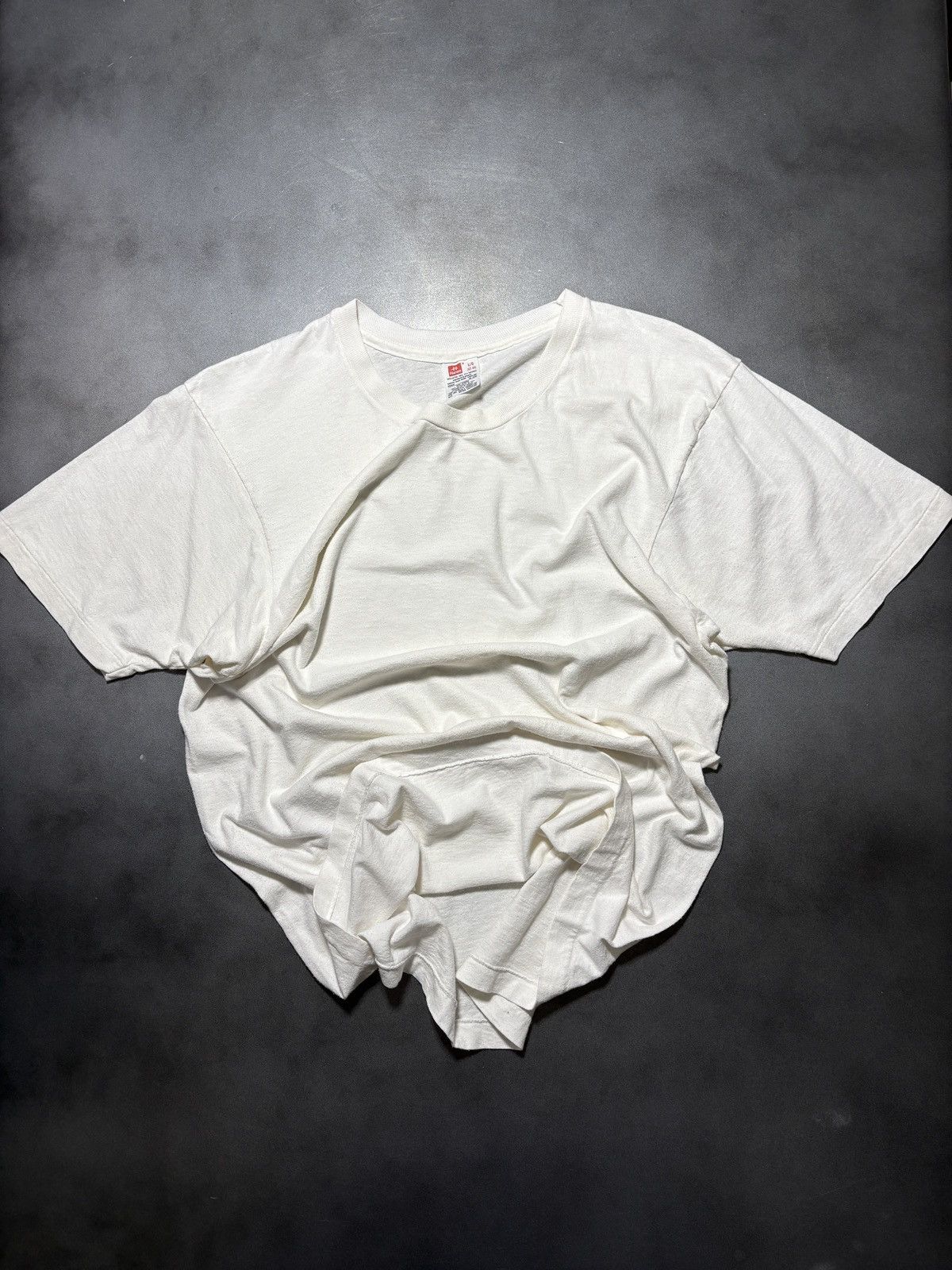 1990s Hanes T-Shirt Vintage Blank Tee White