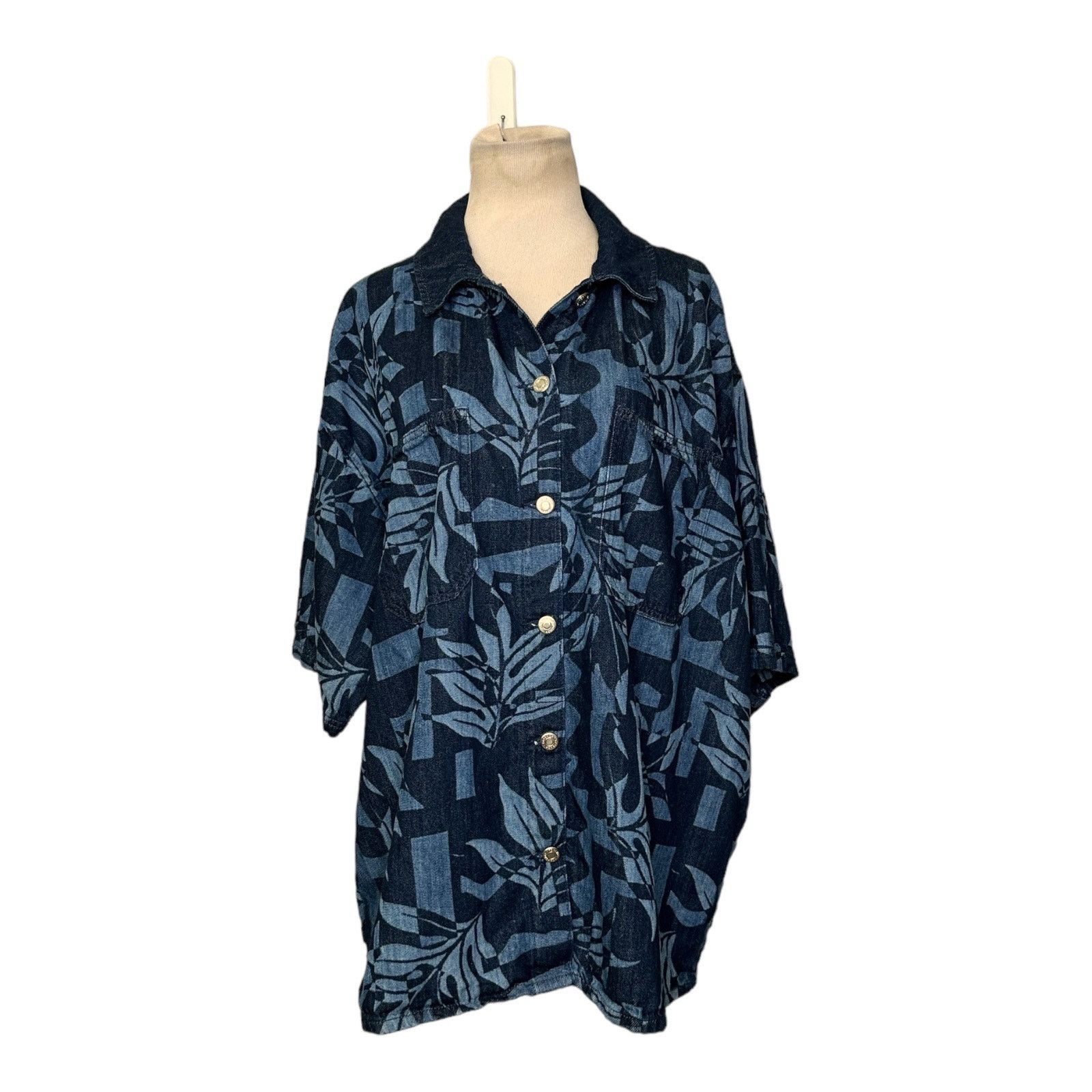Topshop Topshop Blue Palm Laser Print Denim shirt size 10 Size L / US 10 / IT 46 - 7 Thumbnail