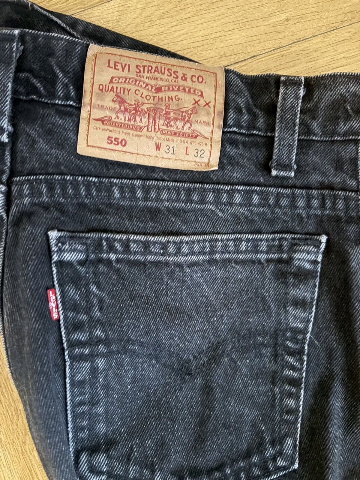 Levi's Vintage Levis 550 made in USA 31x32 Size US 31 - 2 Thumbnail