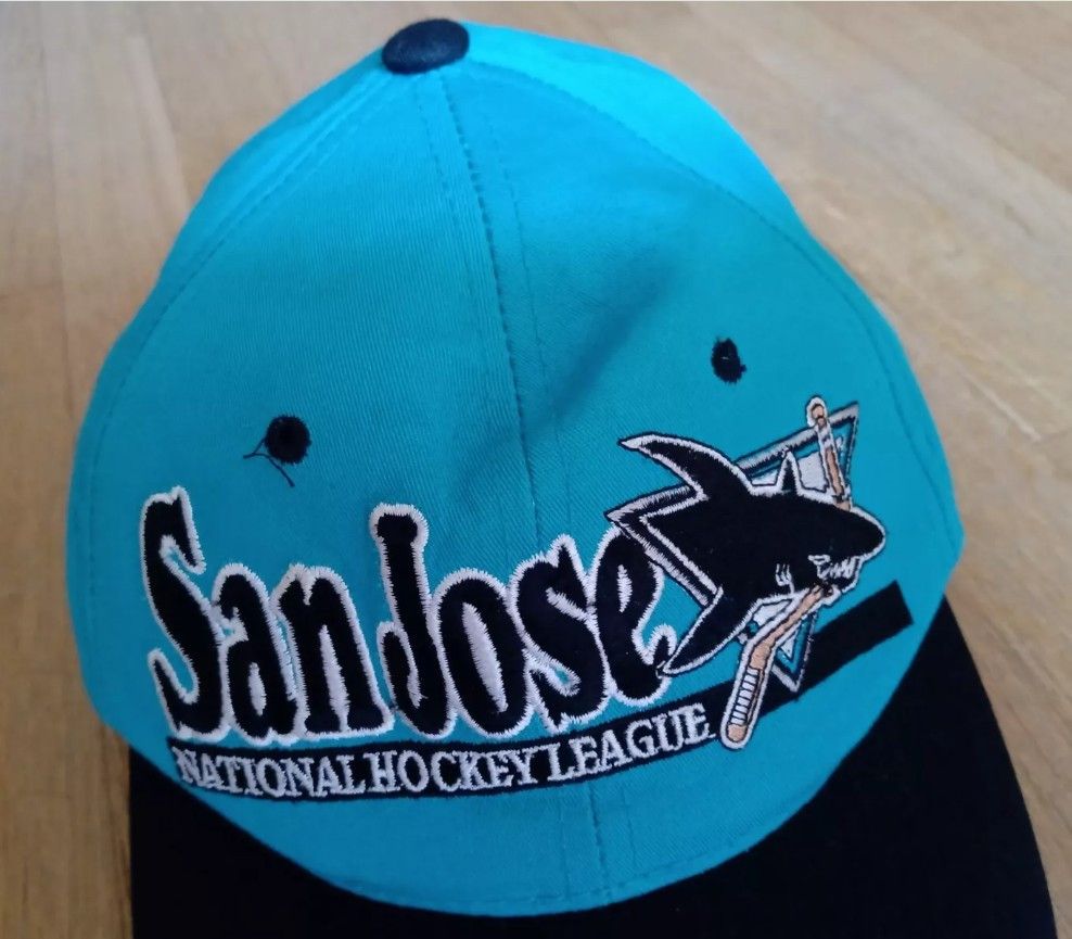 NHL × Starter × Vintage San Jose Sharks Vintage Starter Snapback Cap The Right Hat Size ONE SIZE - 2 Thumbnail
