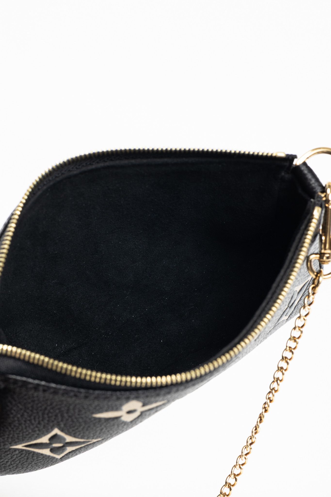 Louis Vuitton Louis Vuitton Mini Pochette Accessoires Monogram Empreinte Size ONE SIZE - 8 Thumbnail