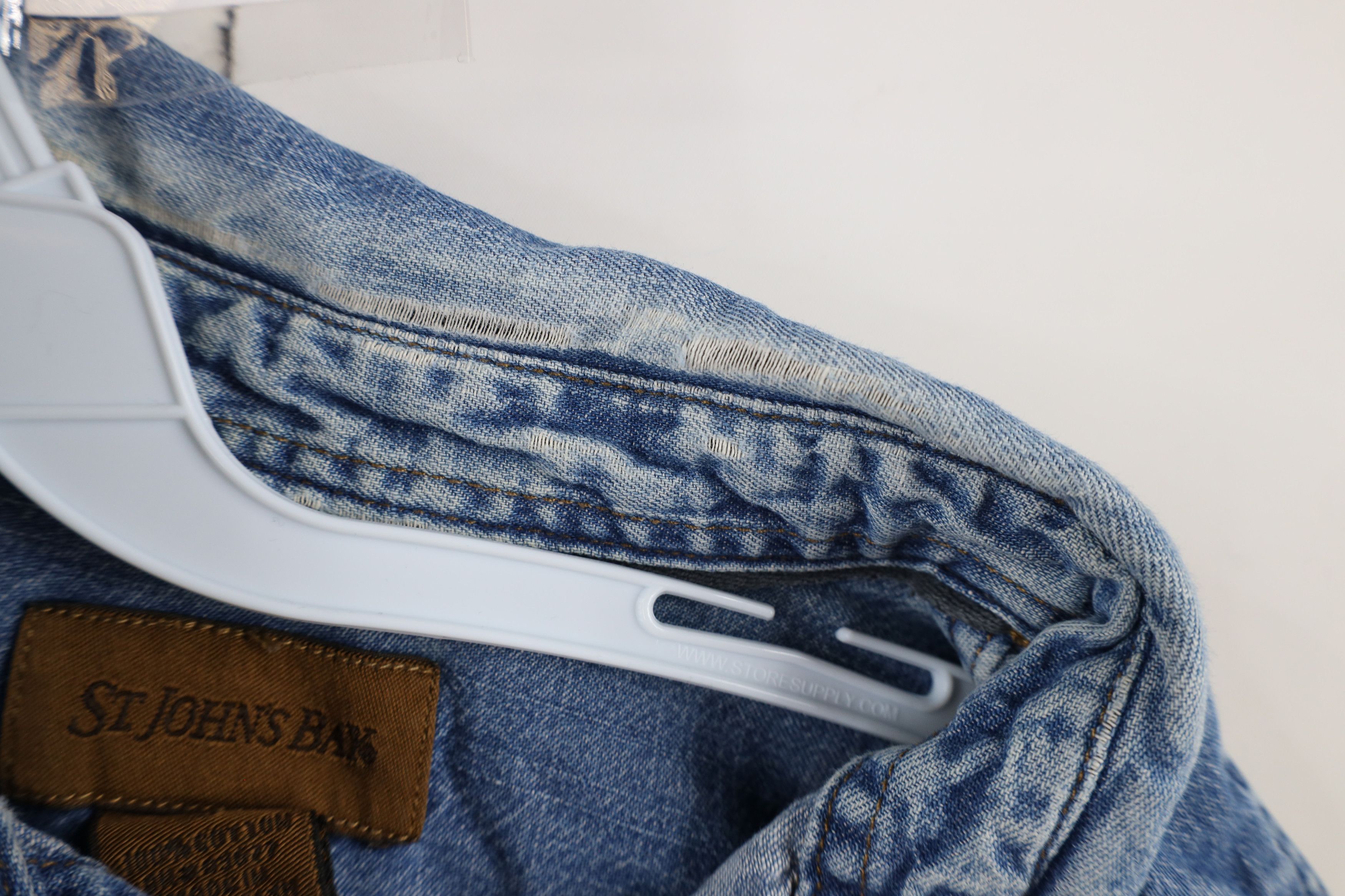 Vintage Vintage 90s Streetwear Denim Jean Collared Button Shirt Size US S / EU 44-46 / 1 - 10 Thumbnail