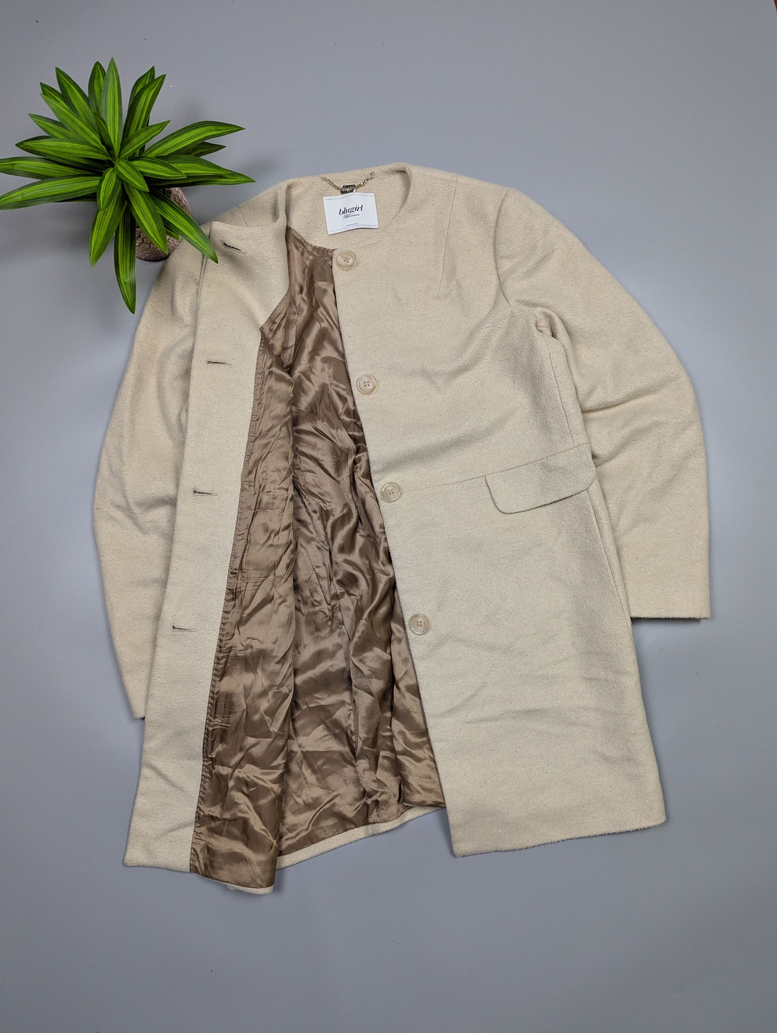 Blumarine Blugirl by Blumarine Vintage Women’s Long Beige Coat US12 Size L / US 10 / IT 46 - 7 Thumbnail