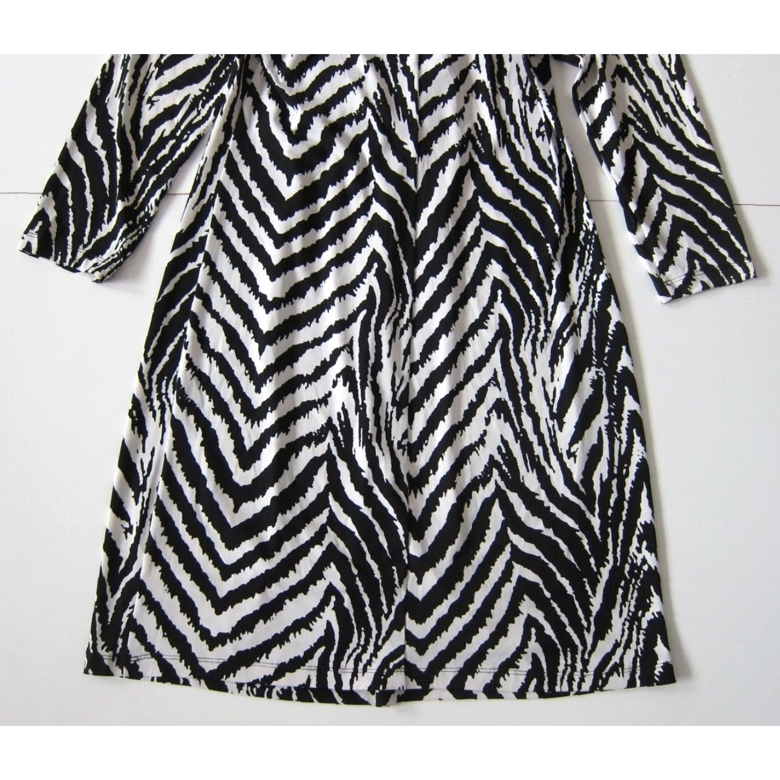 Vintage En Focus Studio Black White Zebra Stretch Beaded A-Line Shift Tunic Dress 4 Size S / US 4 / IT 40 - 6 Thumbnail