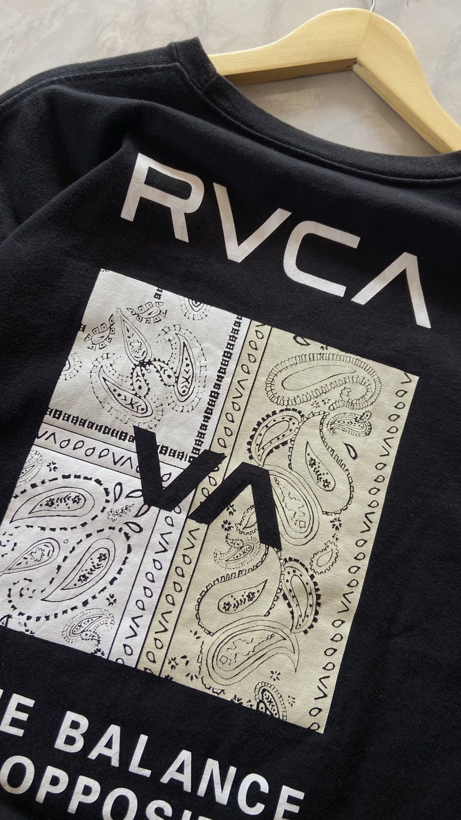 RVCA RVCA PAISLEY Size US M / EU 48-50 / 2 - 2 Thumbnail