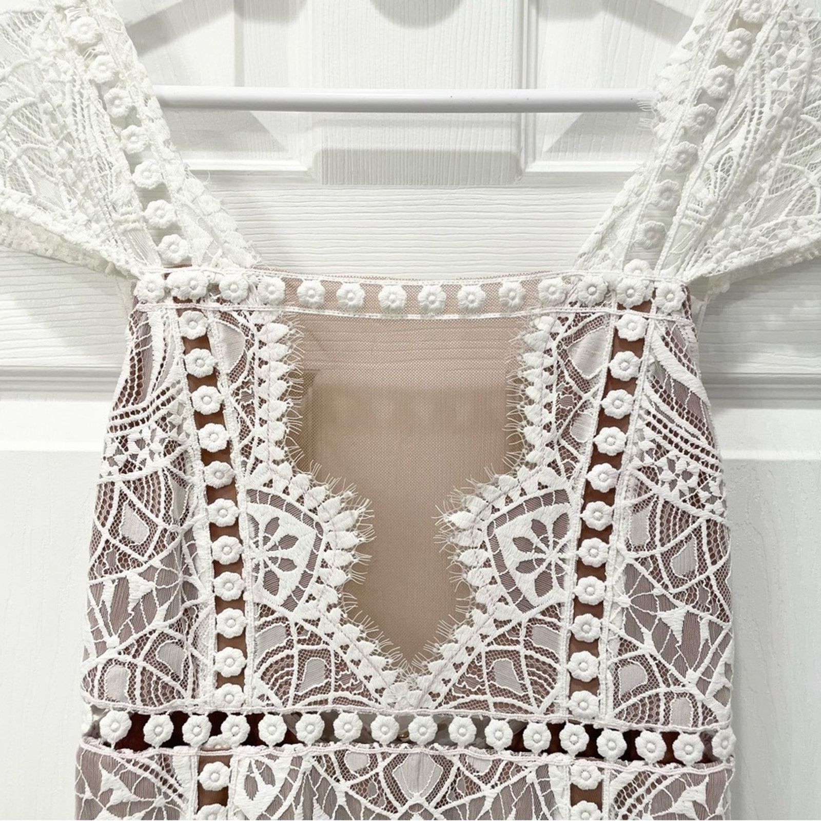 For Love & Lemons For Love & Lemons Emerie Sleeveless Dress Size M / US 6-8 / IT 42-44 - 3 Thumbnail