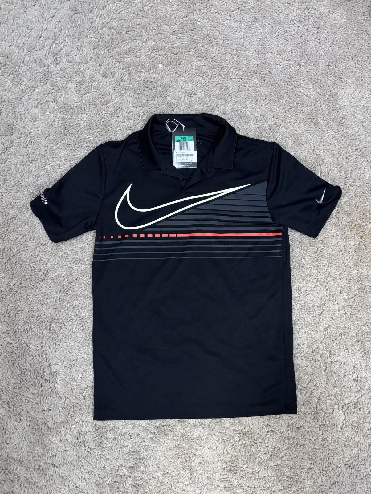 Nike Brand new childrens nike golf shirt - Size: XL Size US S / EU 44-46 / 1 - 1 Thumbnail