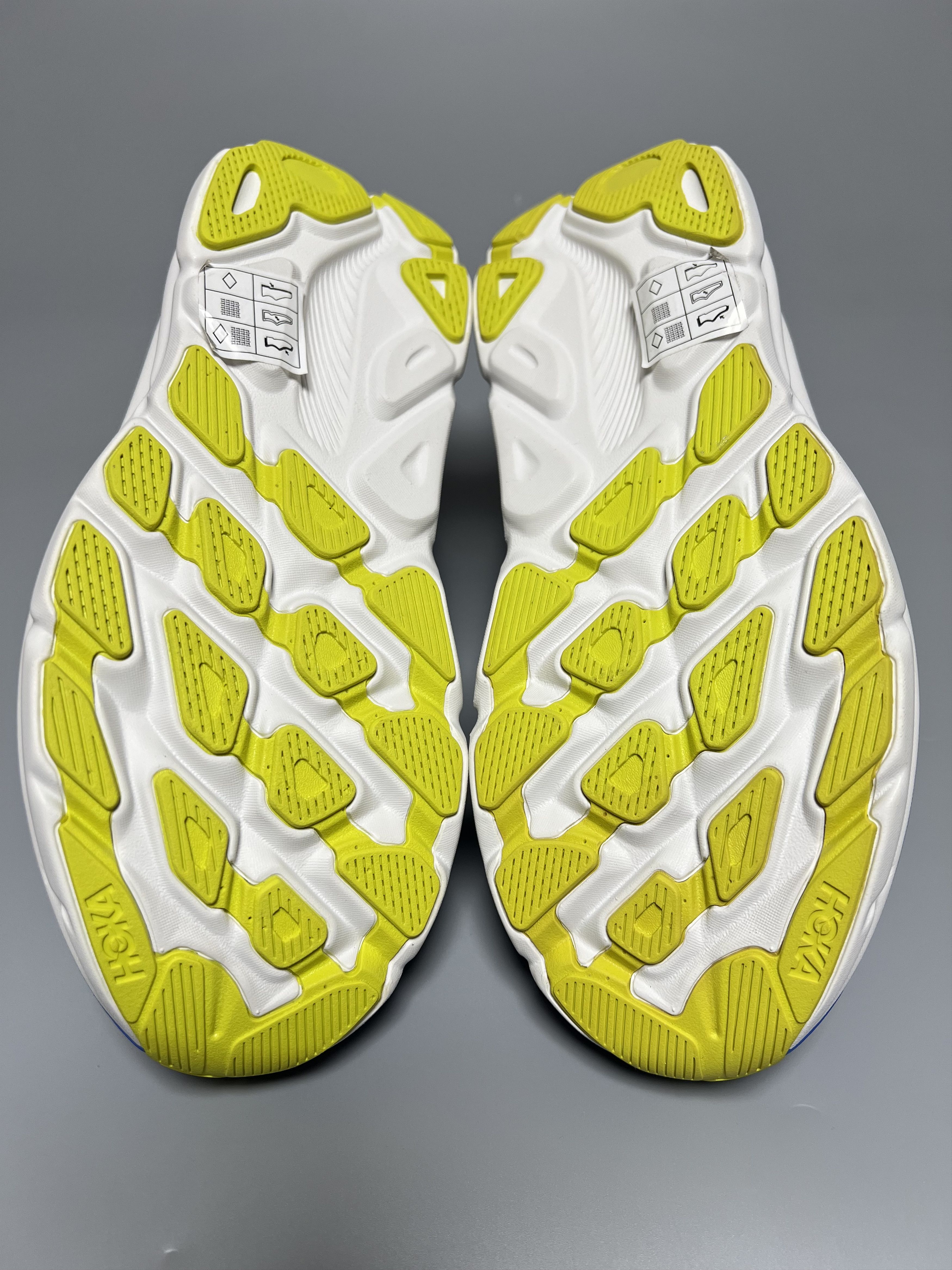 Hoka 9D Hoka One One Clifton 9 Running Shoes Walking Gym Size US 9 / EU 42 - 14 Thumbnail