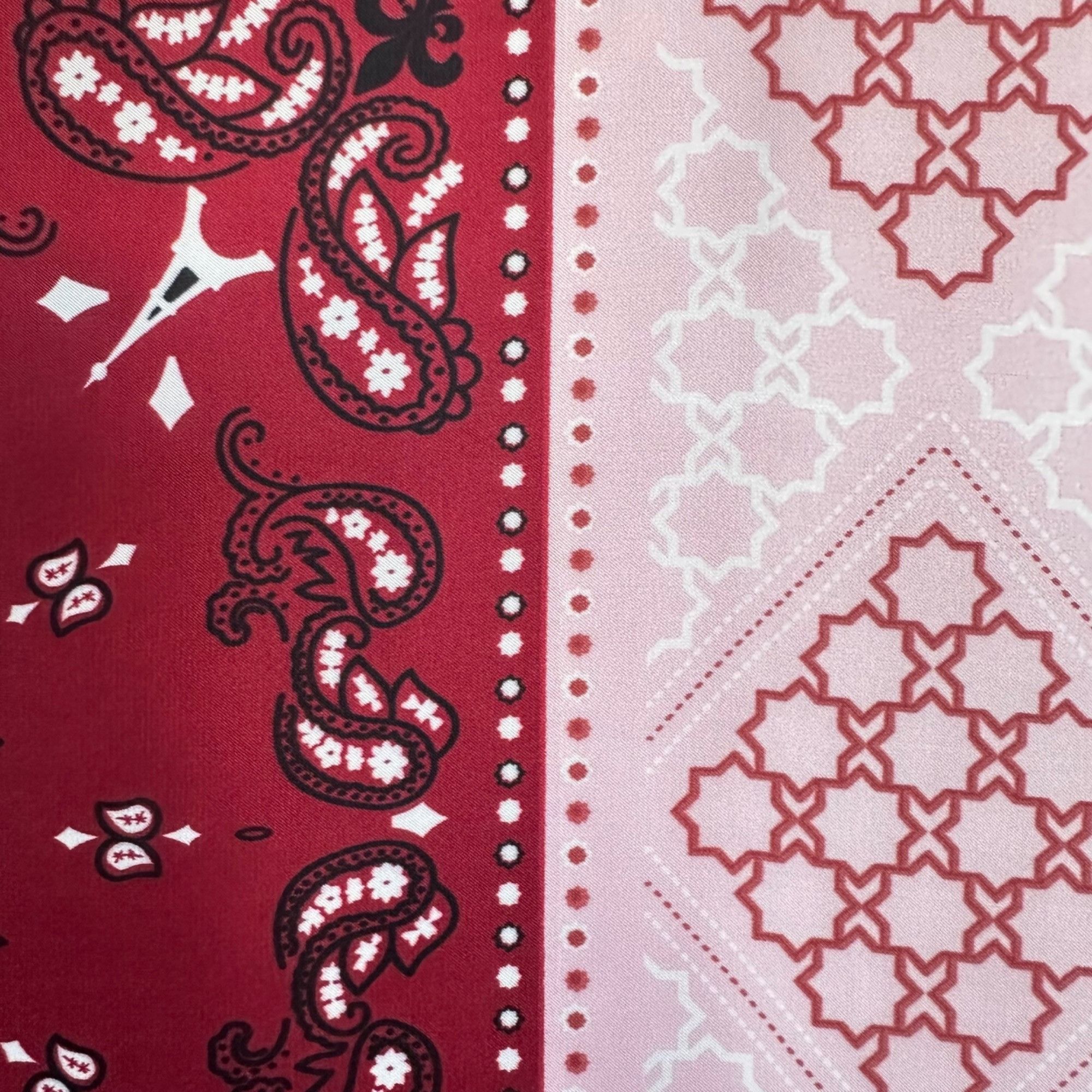 Other ✨Luxurious Silky Square Scarf Bandana Black Cream Multi-Colo Size ONE SIZE - 2 Thumbnail