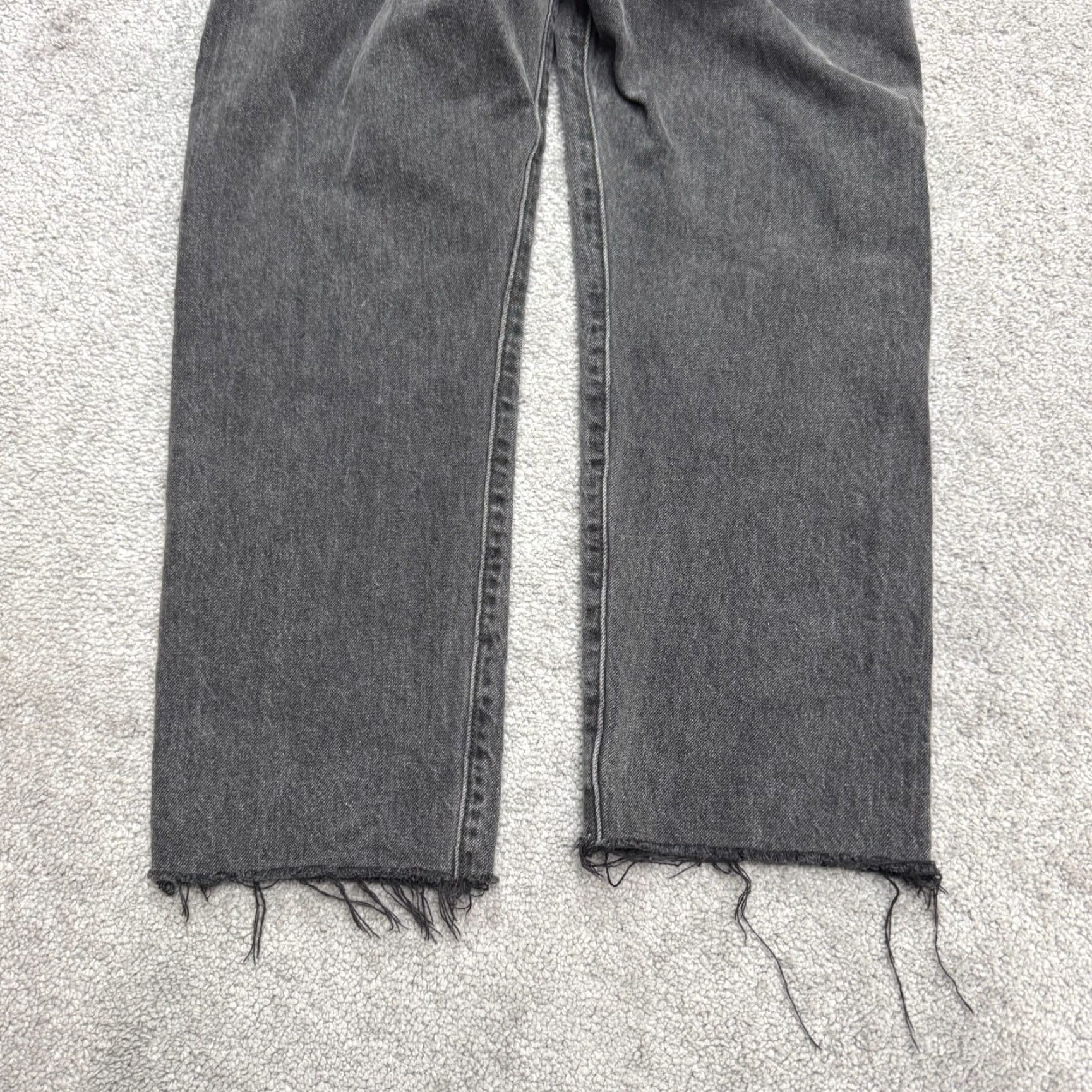 Levi's VINTAGE Levi's 501 Button Fly Denim Jeans Womens 31 Washed Black Straight Cotton Raw Hem Size 24" / US 00 / IT 34 - 3 Thumbnail