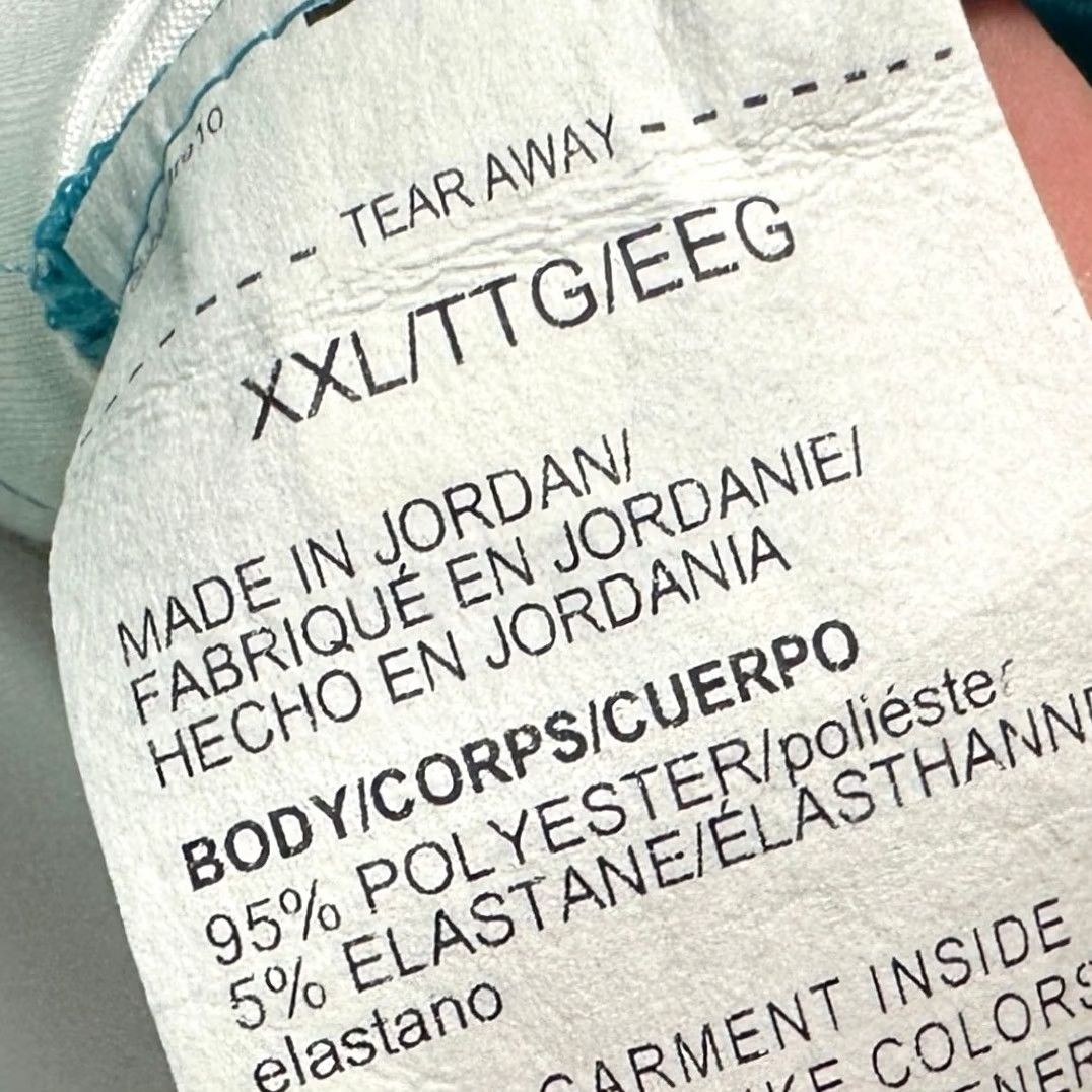 Under Armour VINTAGE is not applicable. Size US XXL / EU 58 / 5 - 6 Thumbnail
