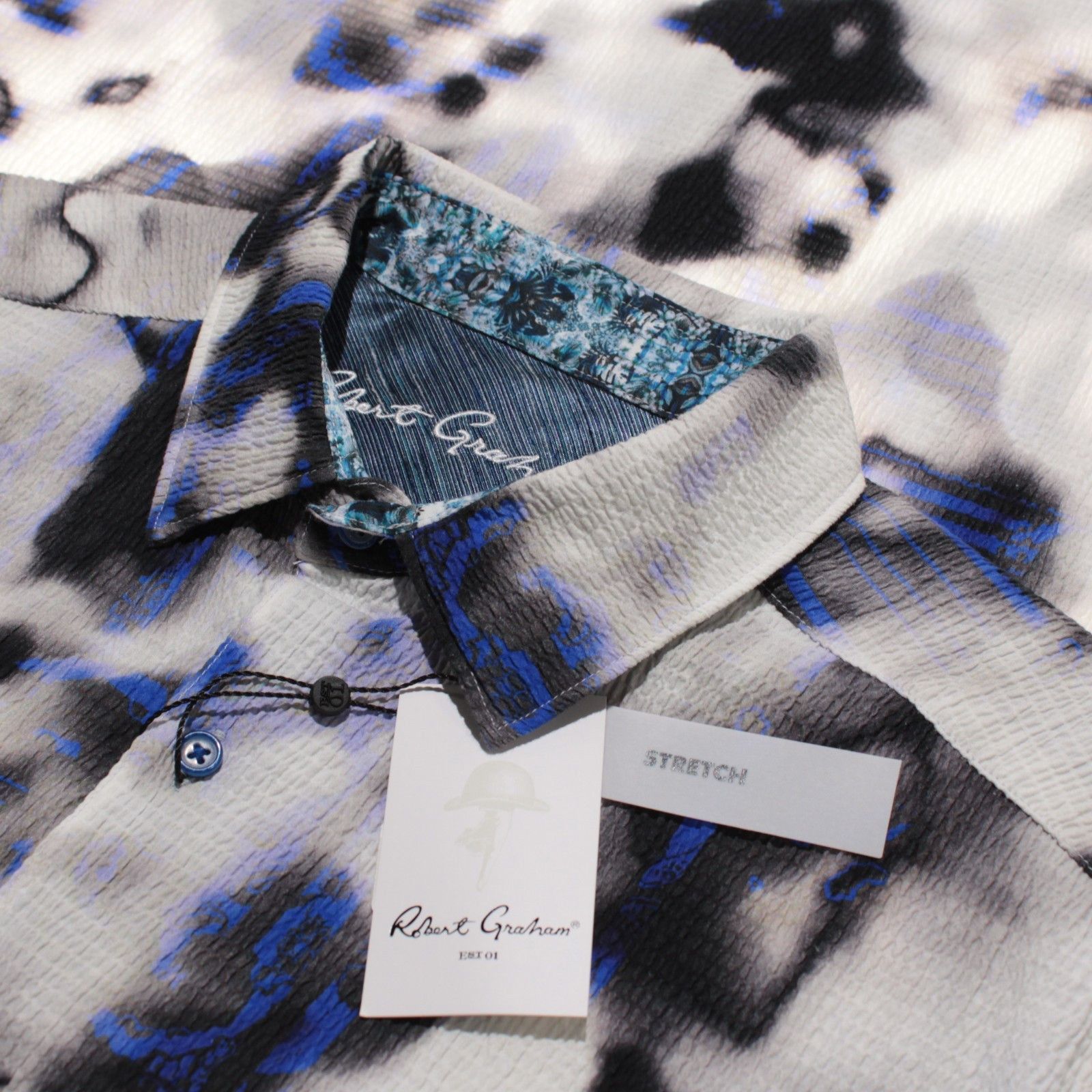 Robert Graham Robert Graham New with tags Shirt Size XL US In White Size US XL / EU 56 / 4 - 1 Thumbnail