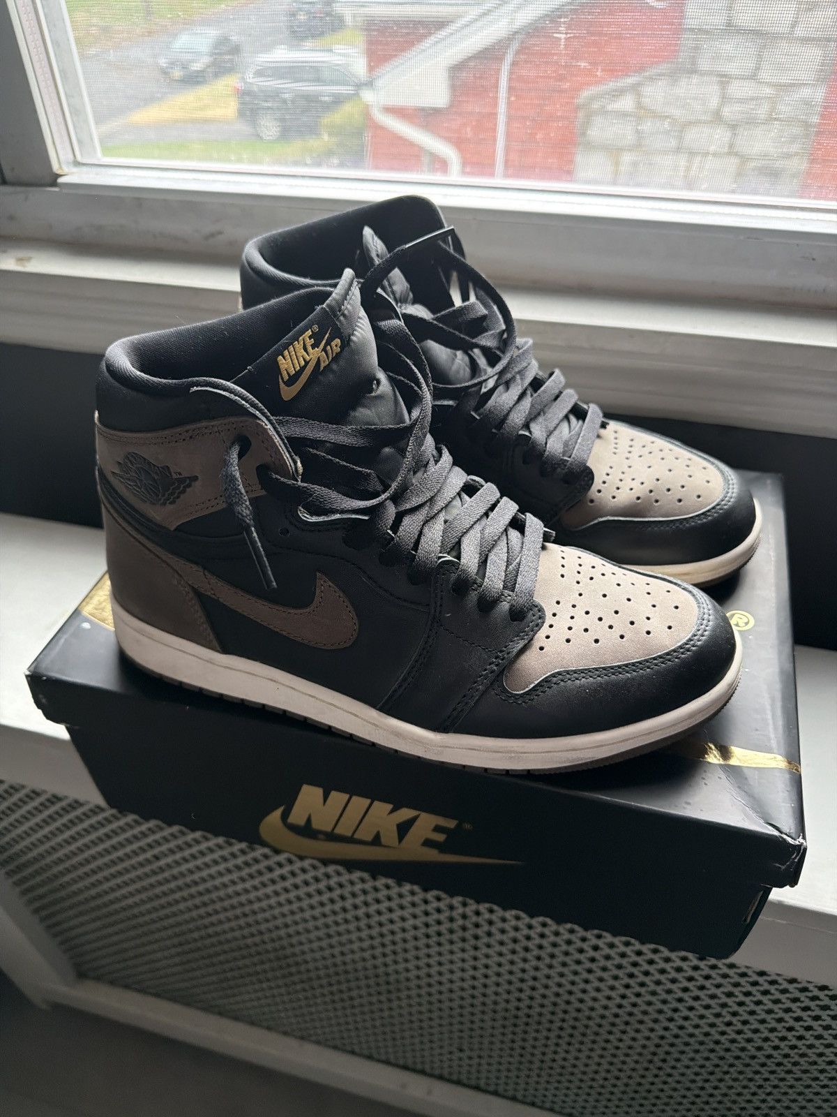 Jordan Brand Jordan 1 Palomino Size US 9 / EU 42 - 1 Thumbnail