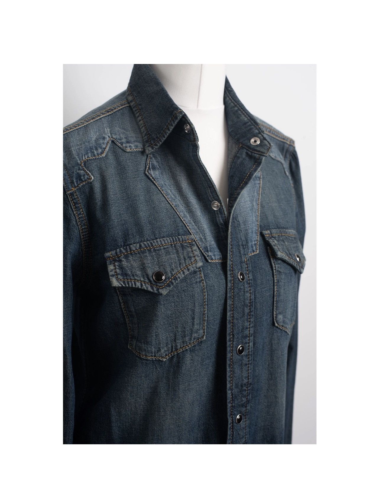Saint Laurent Paris Saint Laurent Denim Shirt Size L / US 10 / IT 46 - 3 Thumbnail