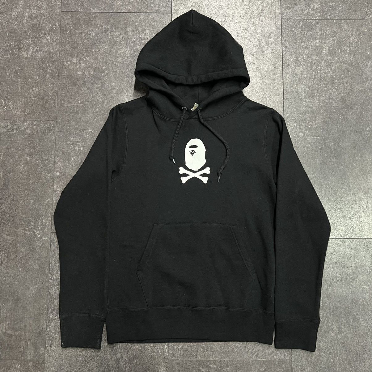 Bape Bape APE Crossbone Pullover Hoodie Black Size US S / EU 44-46 / 1 - 1 Thumbnail