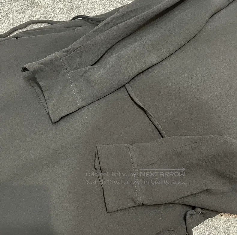 Louis Vuitton Louis Vuitton Lapel Midi Sleeve Dress Size XXS / US 00 / IT 34 - 4 Thumbnail