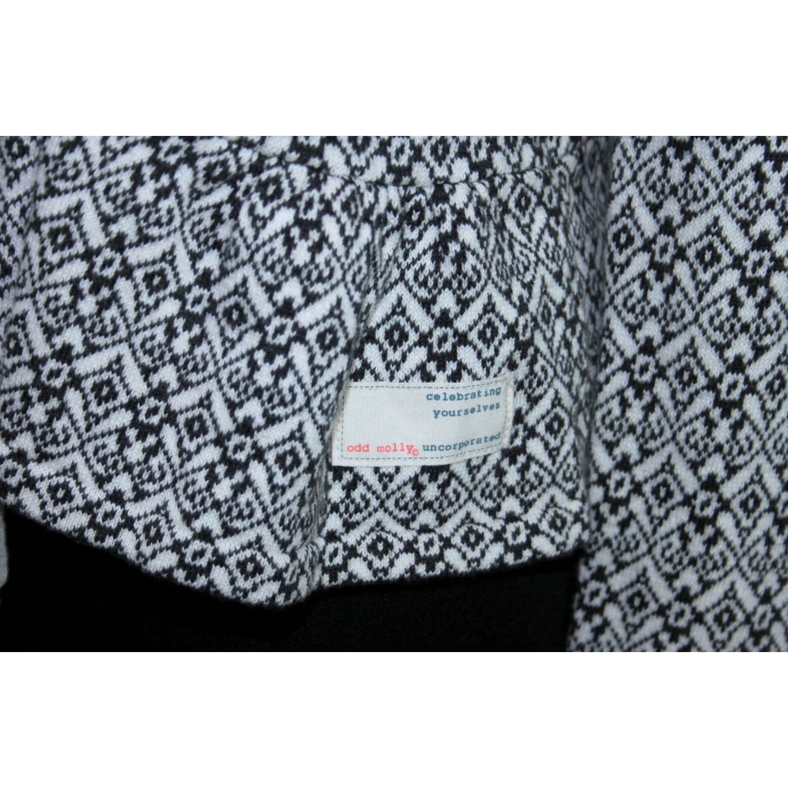 Vintage Odd Molly womens grey cotton cardigan jumper Size 1 V-Neck Size XS / US 0-2 / IT 36-38 - 2 Thumbnail