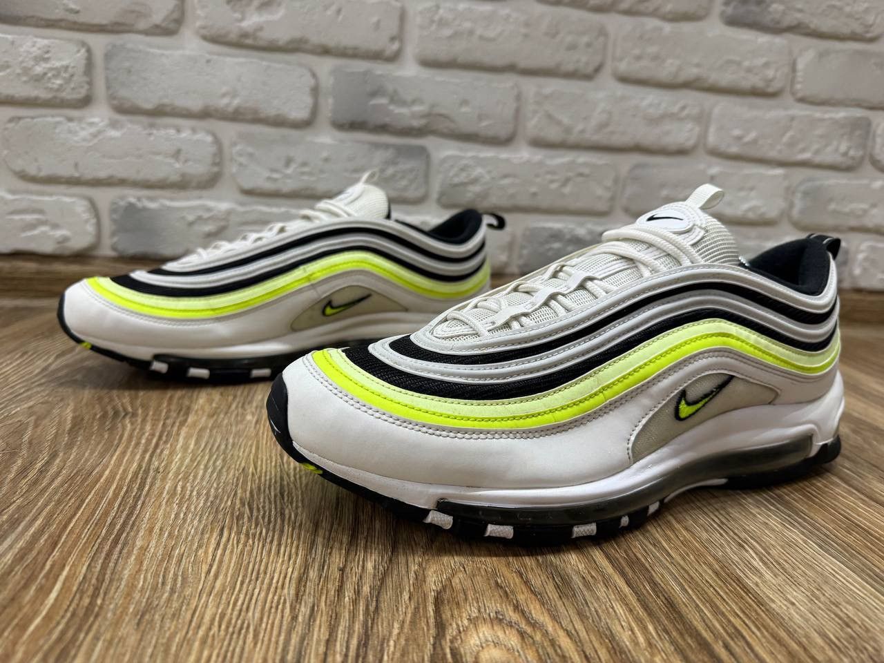 Nike NIKE AIR MAX 97 SE VOLT TRAINERS Size US 11 / EU 44 - 5 Thumbnail