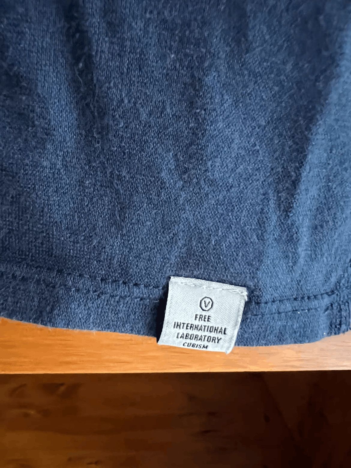 Visvim Sz 1 Visvim Indigo Dye V-neck Tee Size US S / EU 44-46 / 1 - 9 Thumbnail