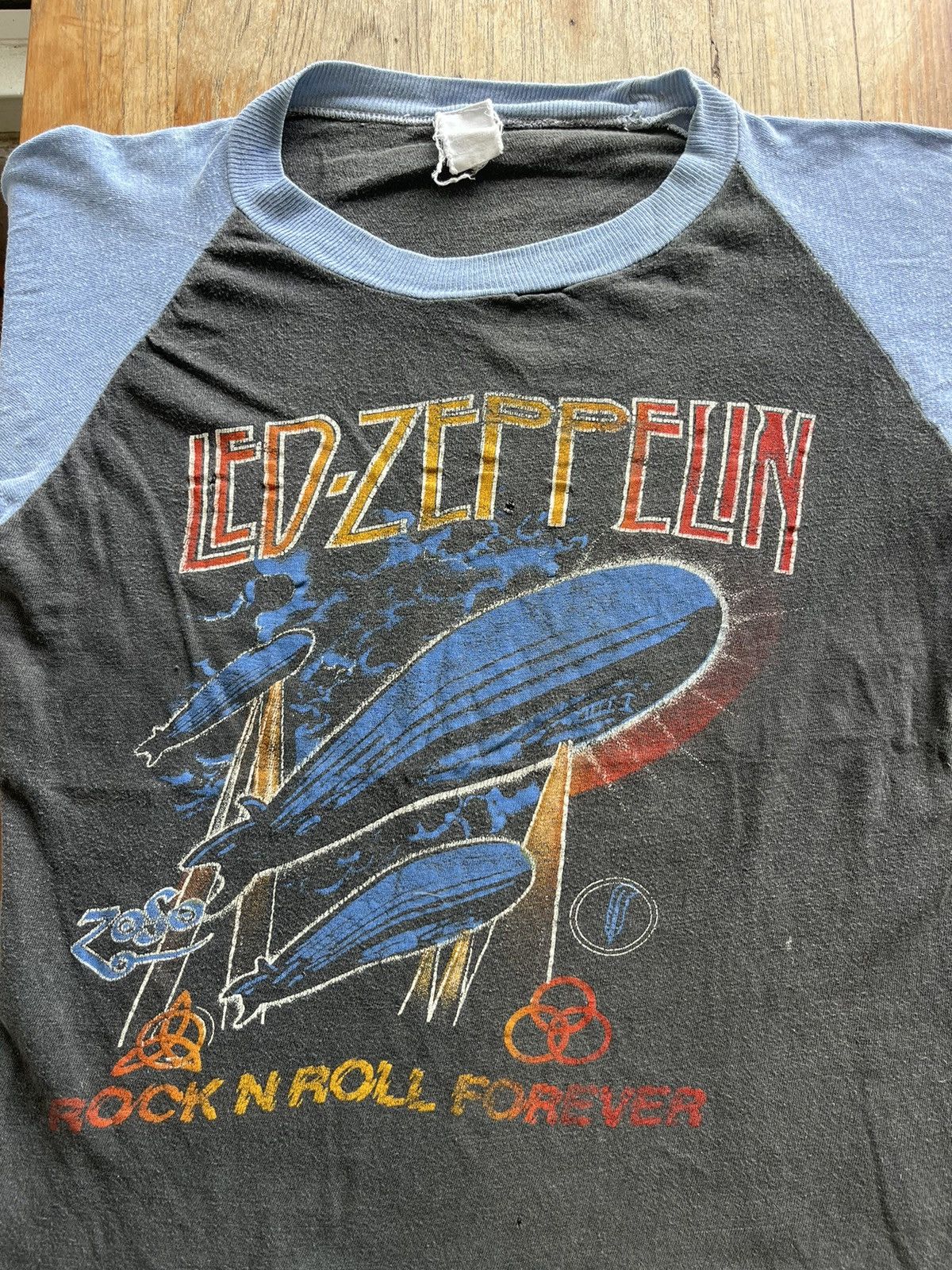 Band Tees × Led Zeppelin × Vintage Vintage LED-ZEPPELIN Rock N Roll Forever 80’s tshirt Size US M / EU 48-50 / 2 - 4 Thumbnail