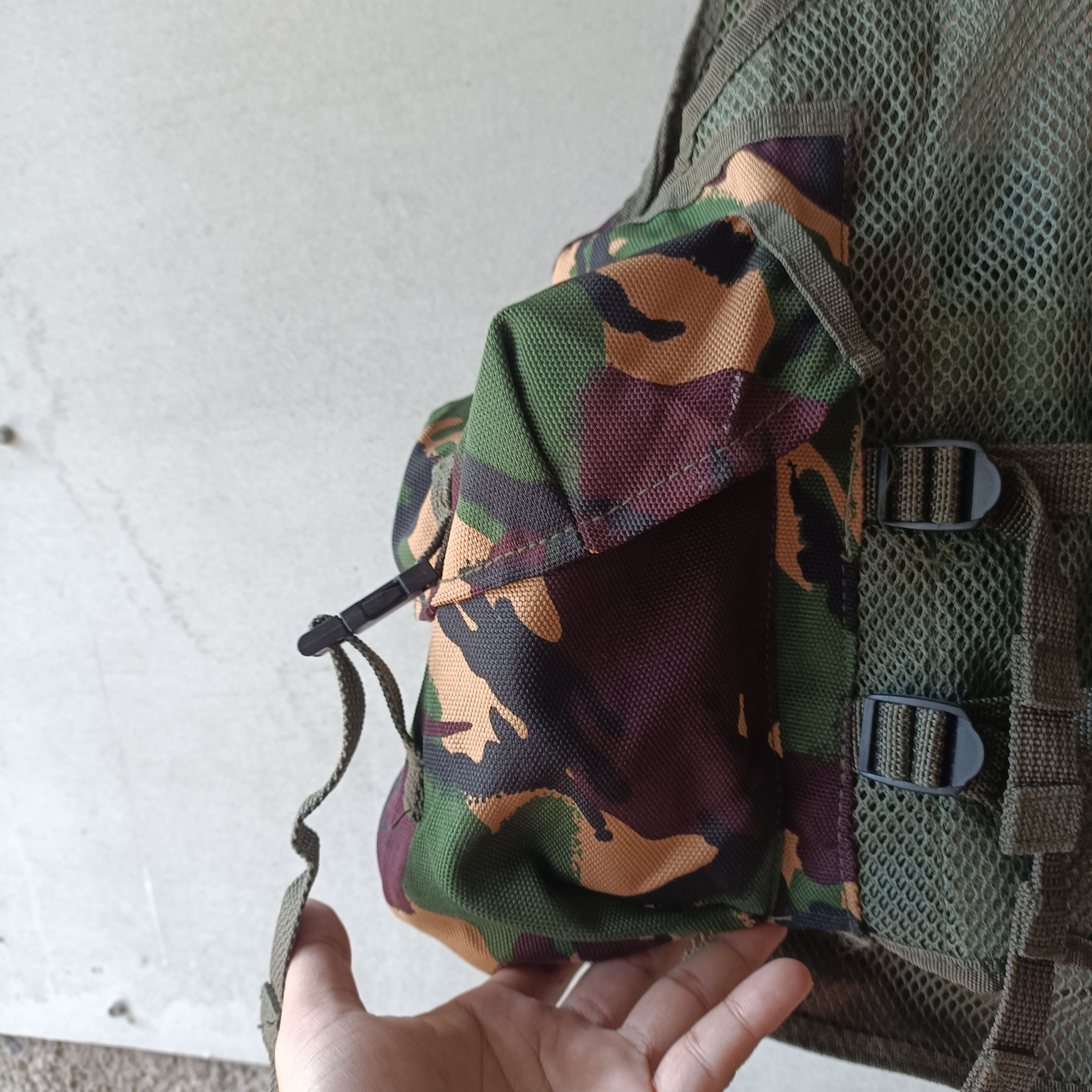 Voodoo Tactical British Army DPM Assault Tactical Vest General Purpose OPS Size US L / EU 52-54 / 3 - 9 Thumbnail