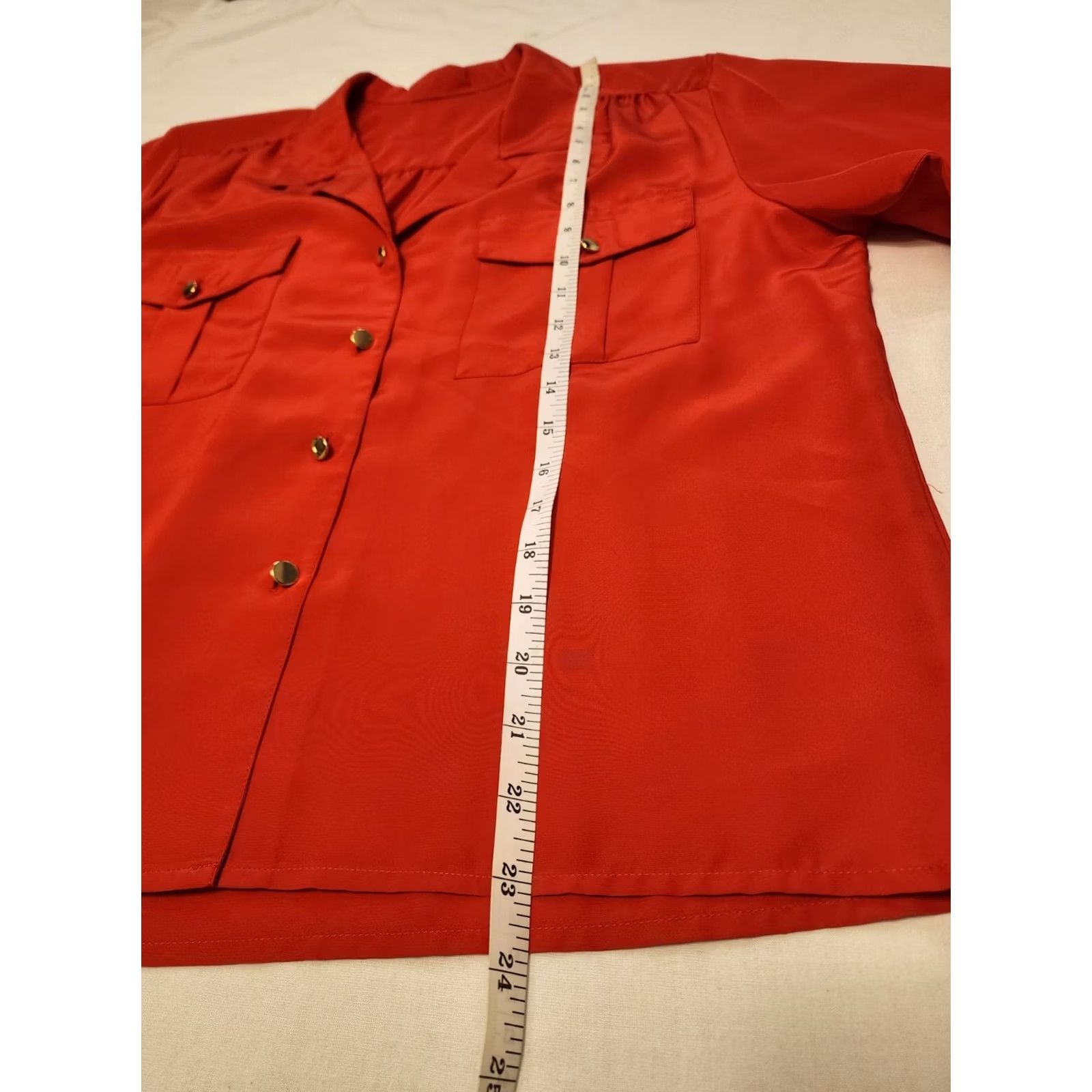 Vintage Vintage Womens Large Red Silk Blend Blouse Gold Buttons Button Down Office Sz Size L / US 10 / IT 46 - 8 Thumbnail