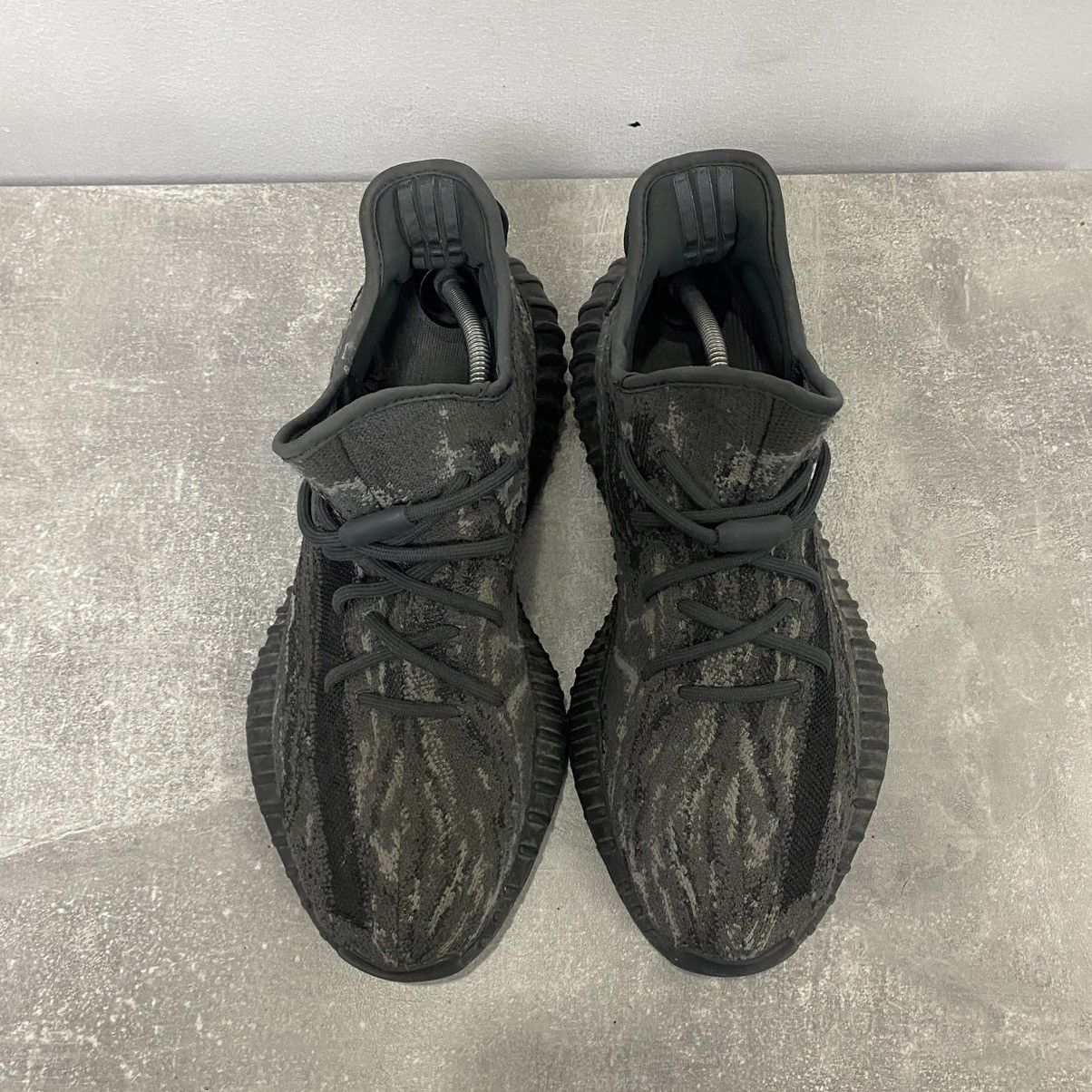 Adidas Adidas Yeezy Boost 350 Size US 10 / EU 43 - 3 Thumbnail