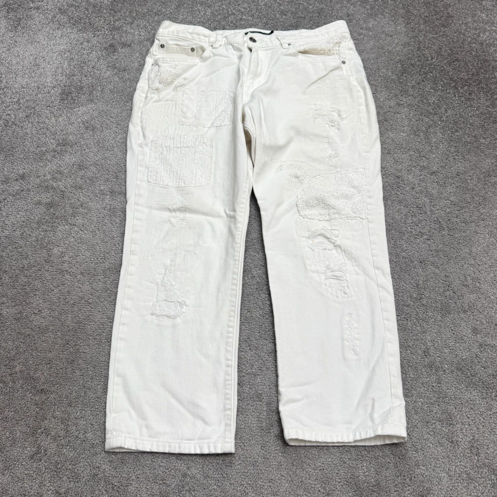 Ralph Lauren Lauren Ralph Lauren Jeans Women White Distressed Embroidered 12 Denim Straight 5-Pocket Comfort Stretch Baggy? (Need to fix) Size 34" / US 12 / IT 48 - 2 Thumbnail
