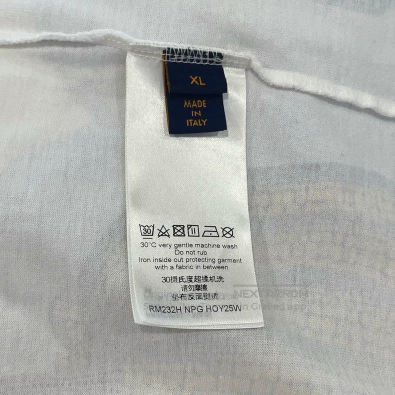Louis Vuitton Louis Vuitton Logo Pumpkin Print Crew Neck Short Sleeve Size US XL / EU 56 / 4 - 5 Thumbnail