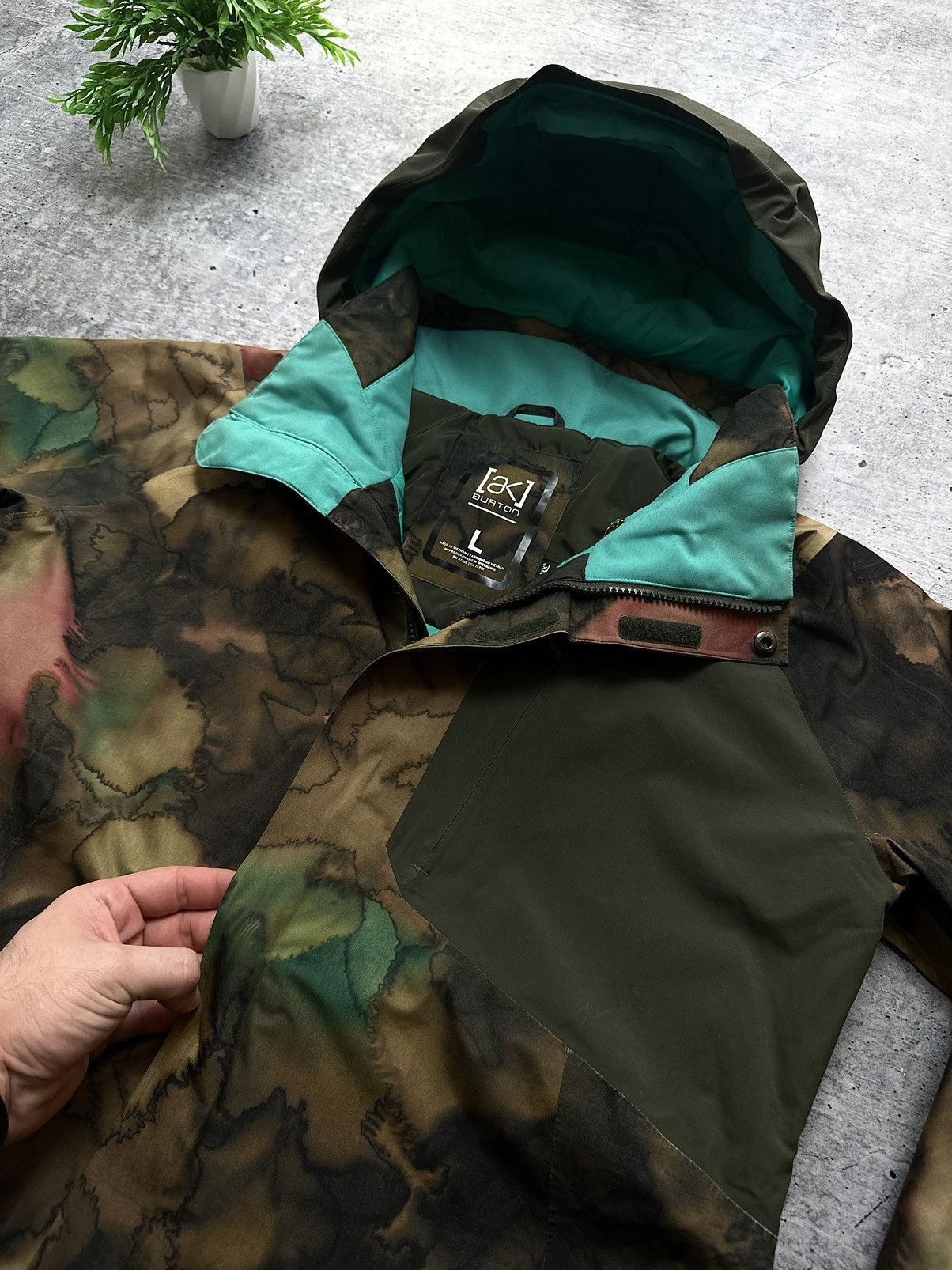 Burton Burton AK Gore Tex Embar Snowboarding Rain Jacket Outdoor Size L / US 10 / IT 46 - 7 Thumbnail
