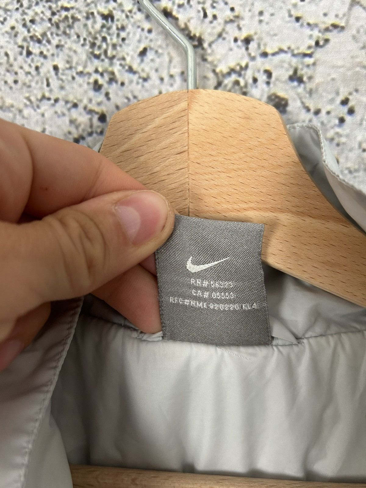 Nike Vintage Nike 90s Nylon Track Light Jacket Streetwear Hype Size US XL / EU 56 / 4 - 6 Thumbnail