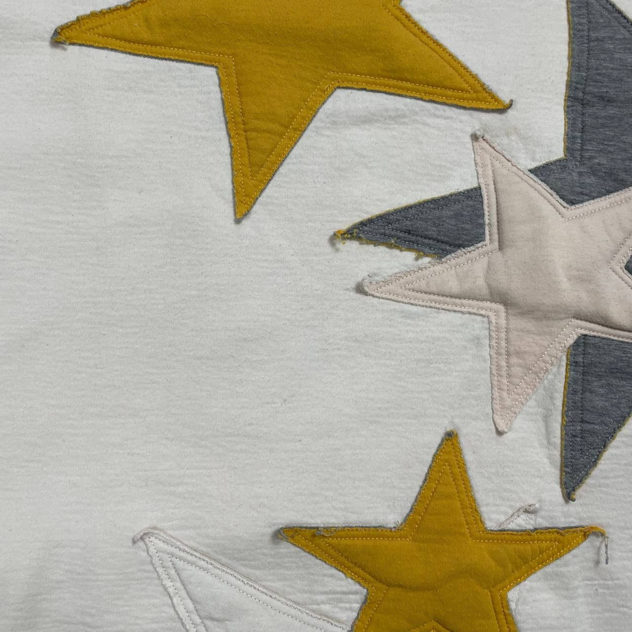 Designer × Stella McCartney Stella McCartney Star Patches Jersey T Shirt Women’s Beige Size XS / US 0-2 / IT 36-38 - 17 Thumbnail