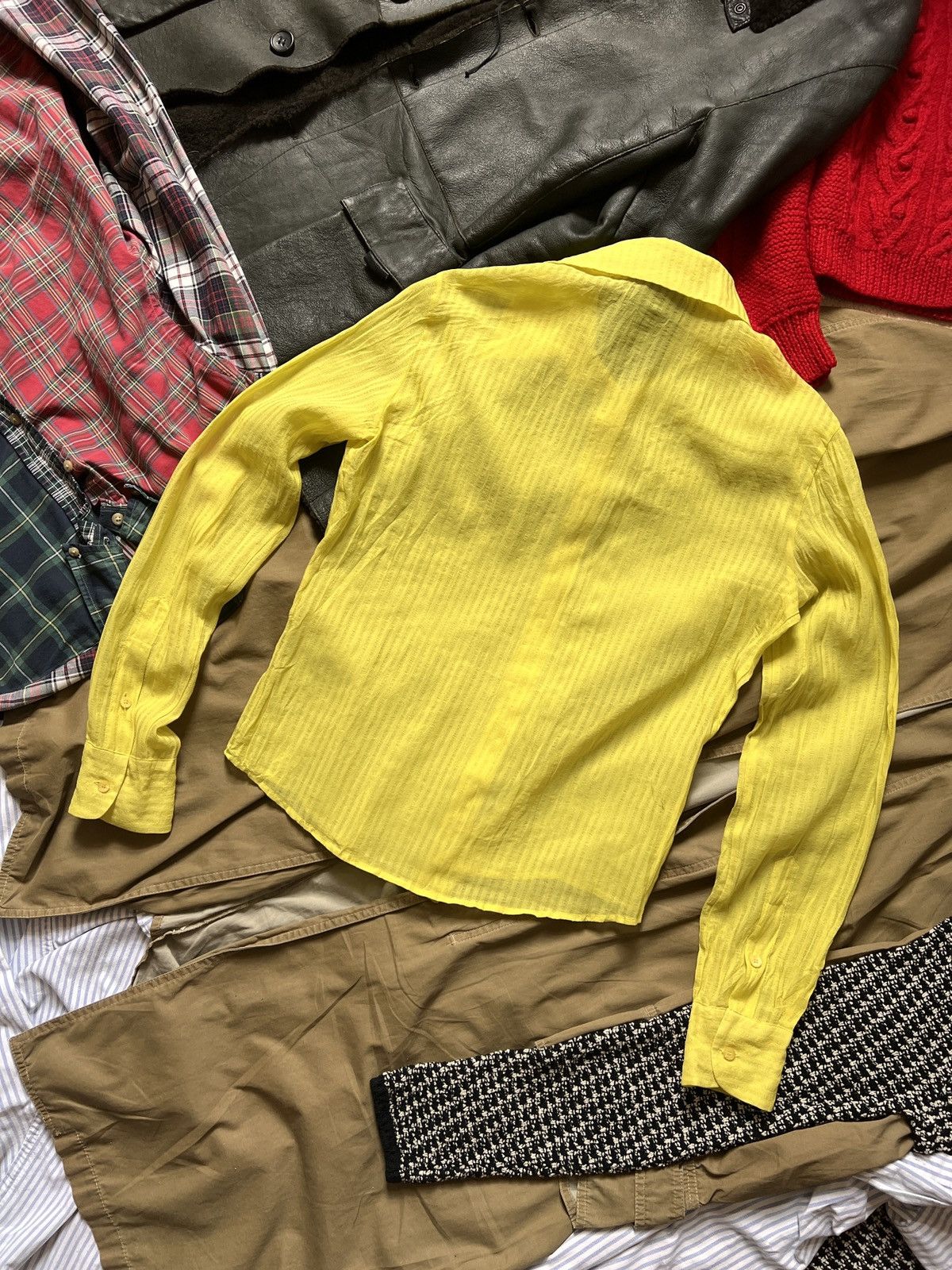 Just Cavalli Vintage Just Cavalli Yellow Light Button Up Avantgarde Shirt Size S / US 4 / IT 40 - 2 Thumbnail