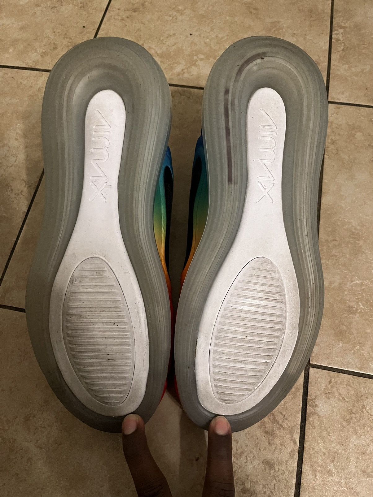 Nike Be True Nike AirMax 720 Size US 10 / EU 43 - 5 Thumbnail