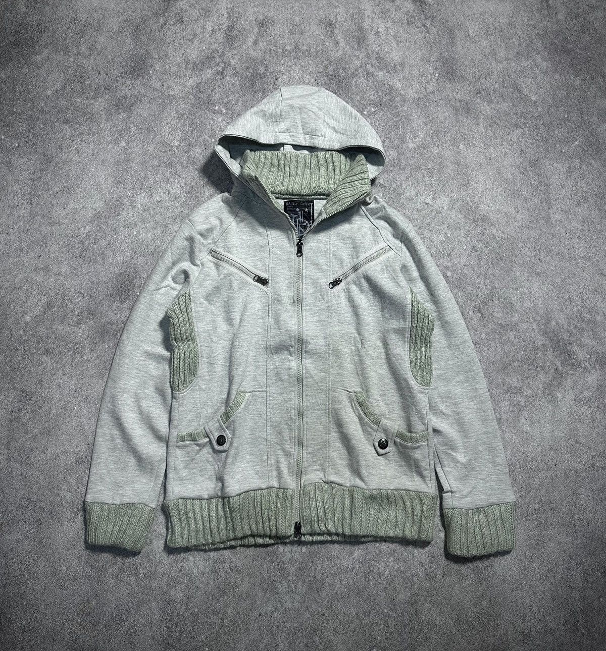 If Six Was Nine Japanes Daily News Vkei Gothic Style Zip Hoodie Size US L / EU 52-54 / 3 - 1 Thumbnail
