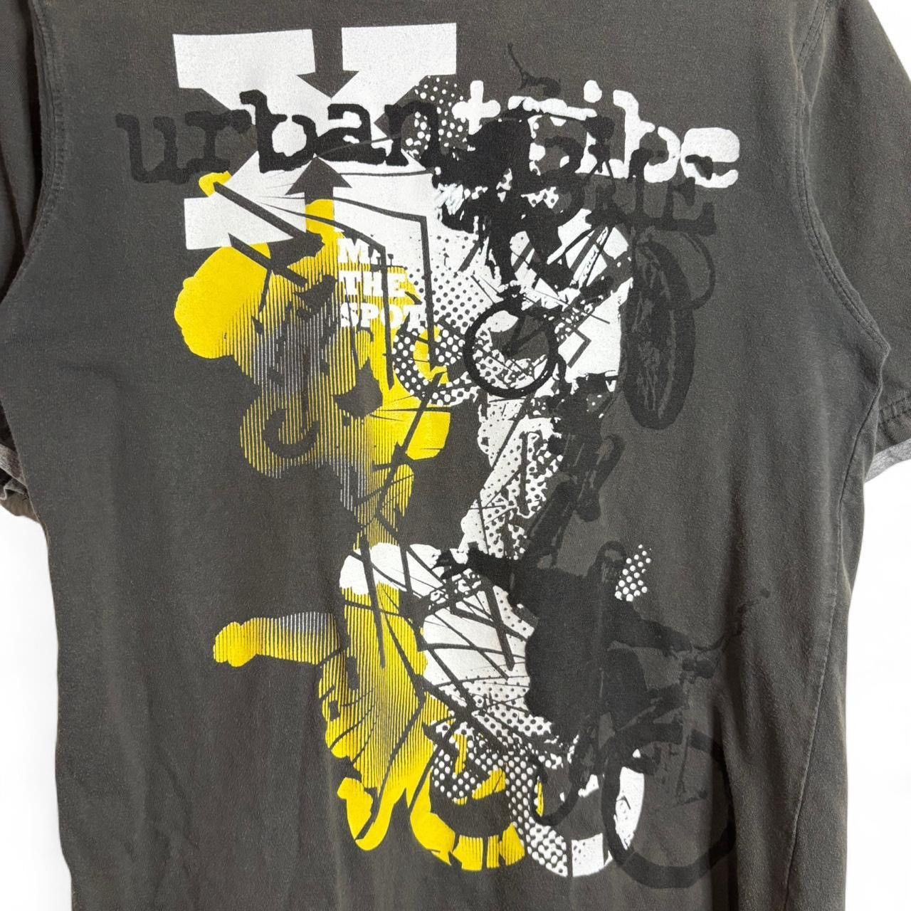 Other Vintage Y2K Grey Layered Graphic Tee Size US S / EU 44-46 / 1 - 2 Thumbnail