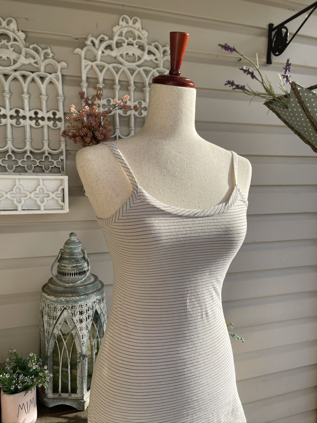 BKE BKE Cream Cami With Thin Gold Stripes Size M / US 6-8 / IT 42-44 - 3 Thumbnail