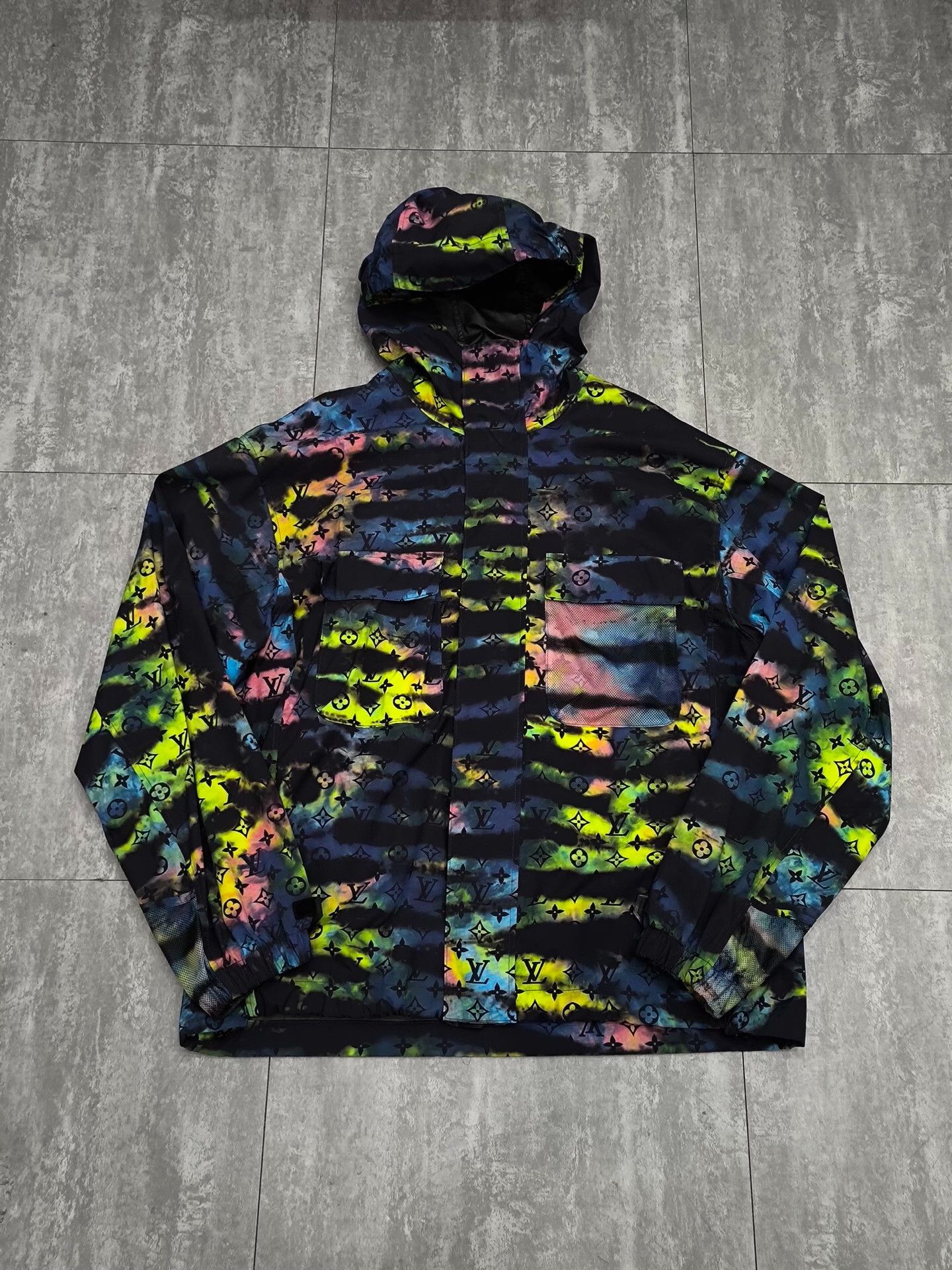 Louis Vuitton Louis Vuitton Collab Light Jacket xxl Men Size US XXL / EU 58 / 5 - 1 Thumbnail