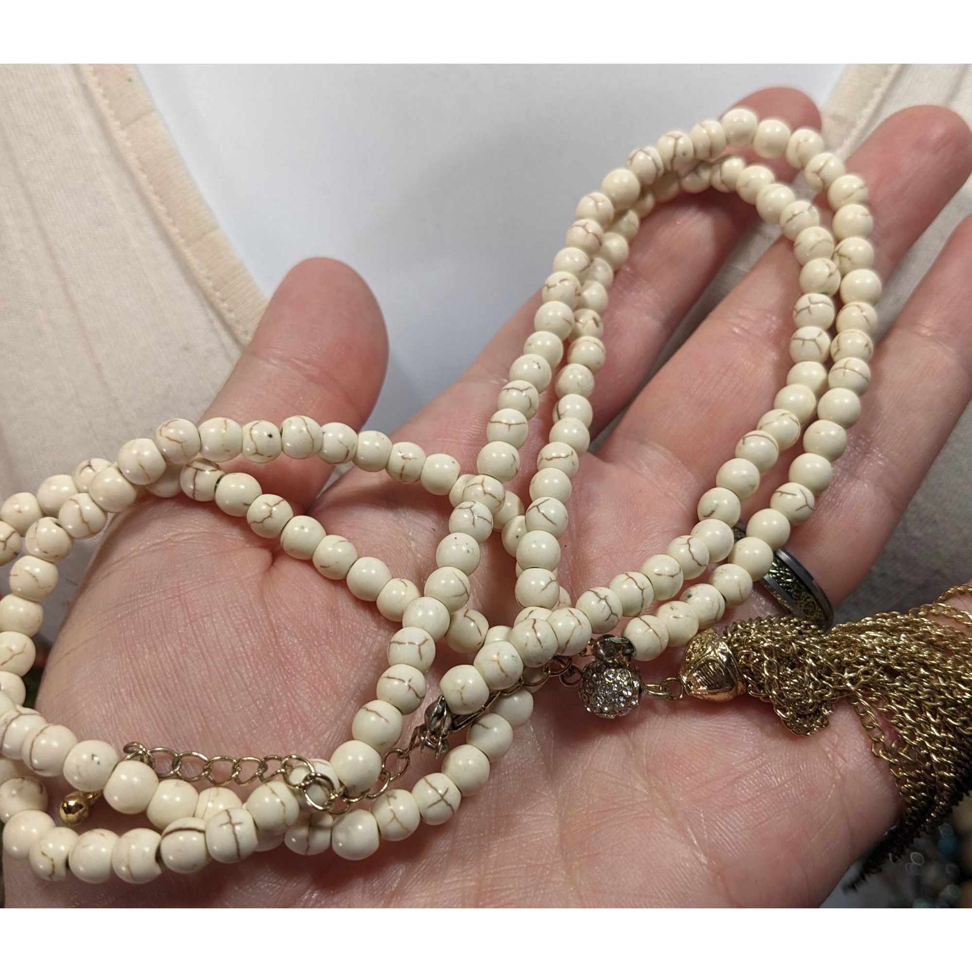 Other Boho Chic Howlite Beaded Necklace With Gold Tone Tassel And Size ONE SIZE - 6 Thumbnail