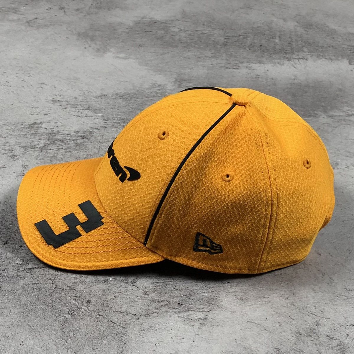 Formula 1 McLaren F1 Daniel Ricciardo #3 New Era 9FORTY Optus Cap Hat Size ONE SIZE - 6 Thumbnail