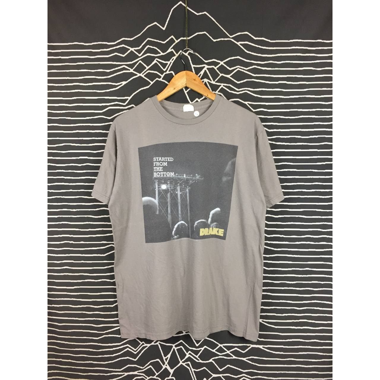 Band Tees × Drake × Rap Tees Drake Started From The Bottom Billboard 2014 Hip Hop Rap Tee Size US XL / EU 56 / 4 - 2 Thumbnail