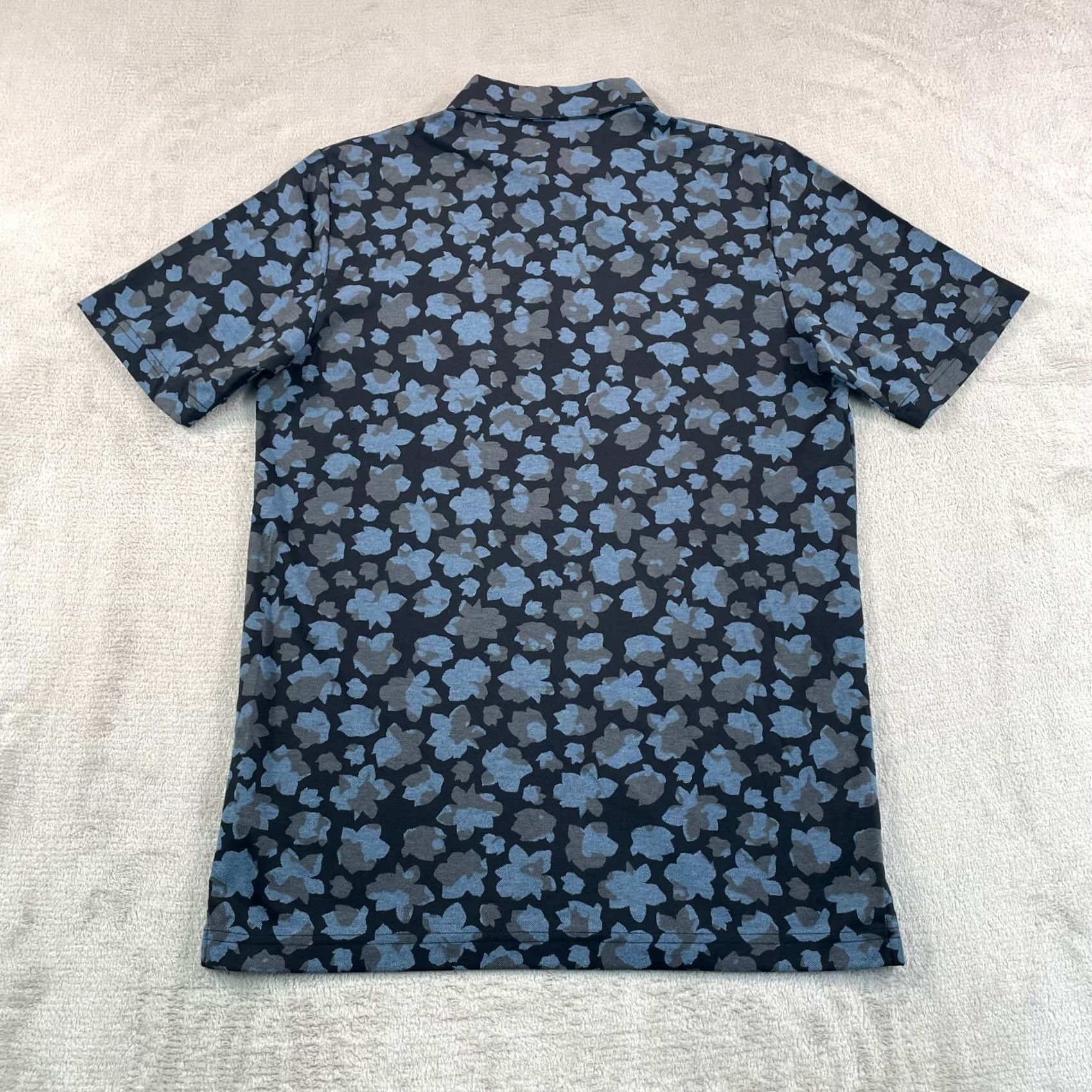 TravisMathew Travis Mathew By The Wharf Golf Polo Shirt Men M Black Floral Performance Shirt Size US M / EU 48-50 / 2 - 5 Thumbnail