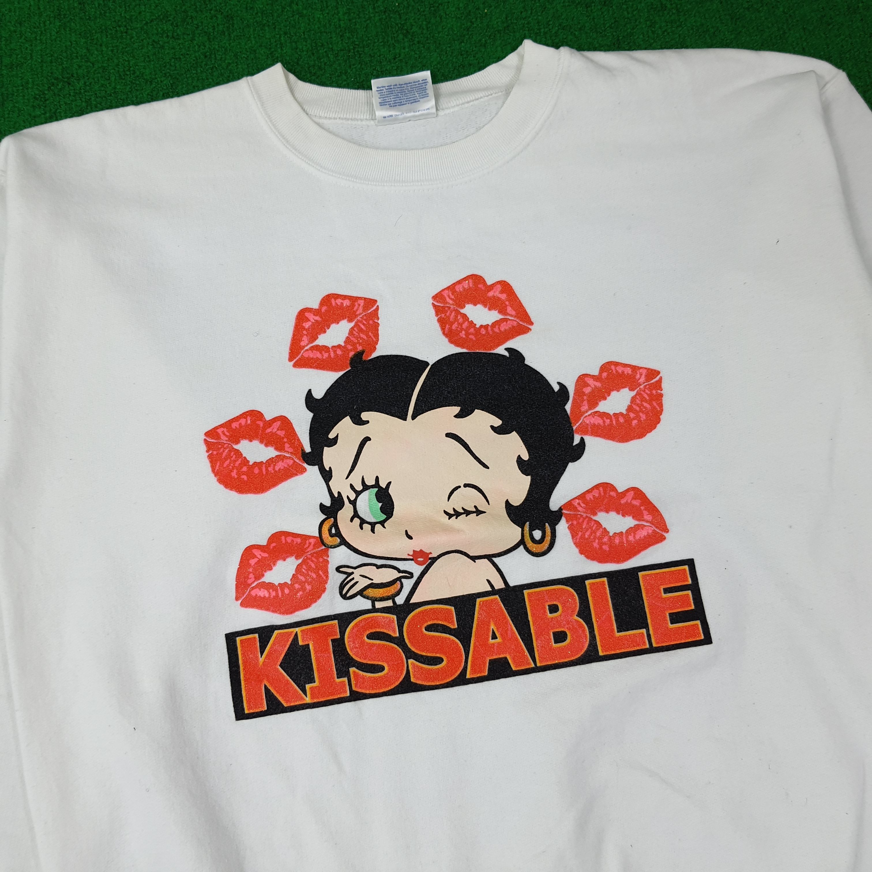 Other Vintage Betty Boop Kissable Sweatshirt C238N2 Size US M / EU 48-50 / 2 - 2 Thumbnail