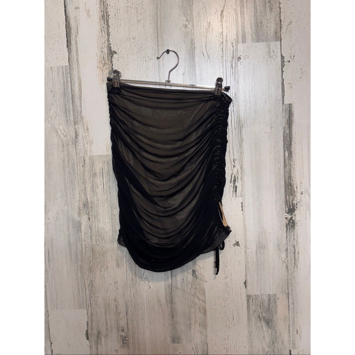 Other Privy Windsor Black Mesh Ruched Mini Skirt | Sheer Overlay N Size 30" / US 8 / IT 44 - 1 Thumbnail
