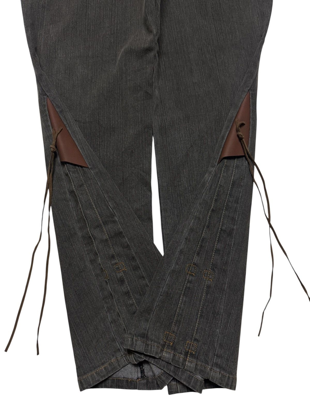 Tornado Mart FLARED VINTAGE LIVE CLAIRE RARE LACE-UP SPLIT LEATHER JEANS Size US 32 / EU 48 - 15 Thumbnail
